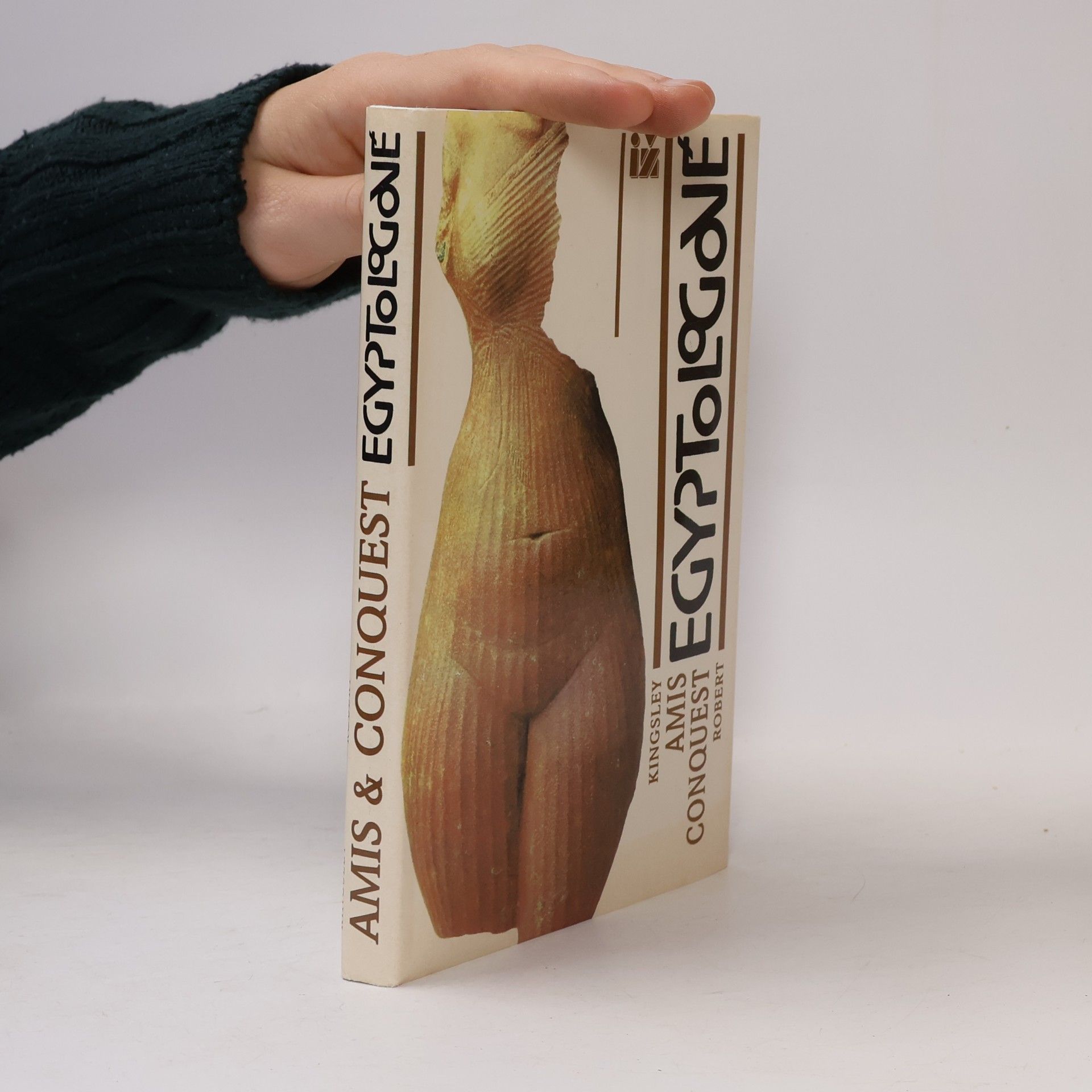Kingsley Amis Egyptologové