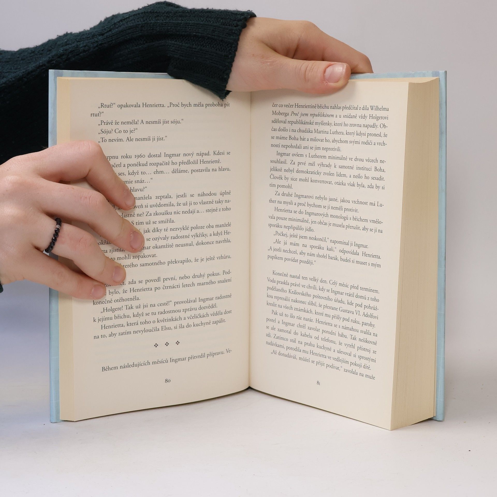 Jonas Jonasson Analfabetka, která uměla počítat