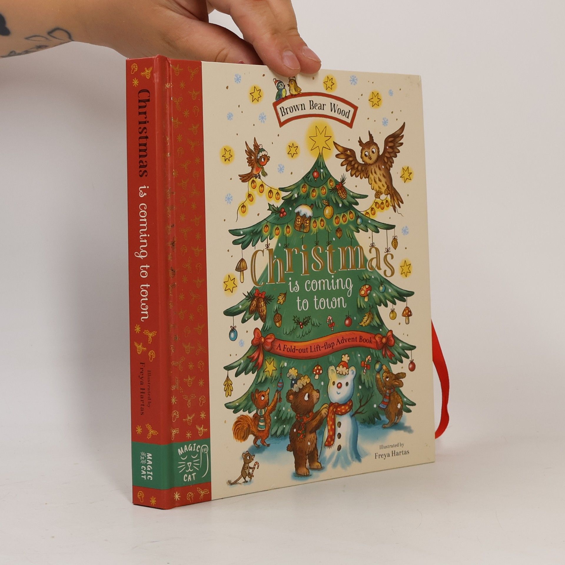 Rachel Piercey Brown Bear Wood: Christmas Is Coming to Town