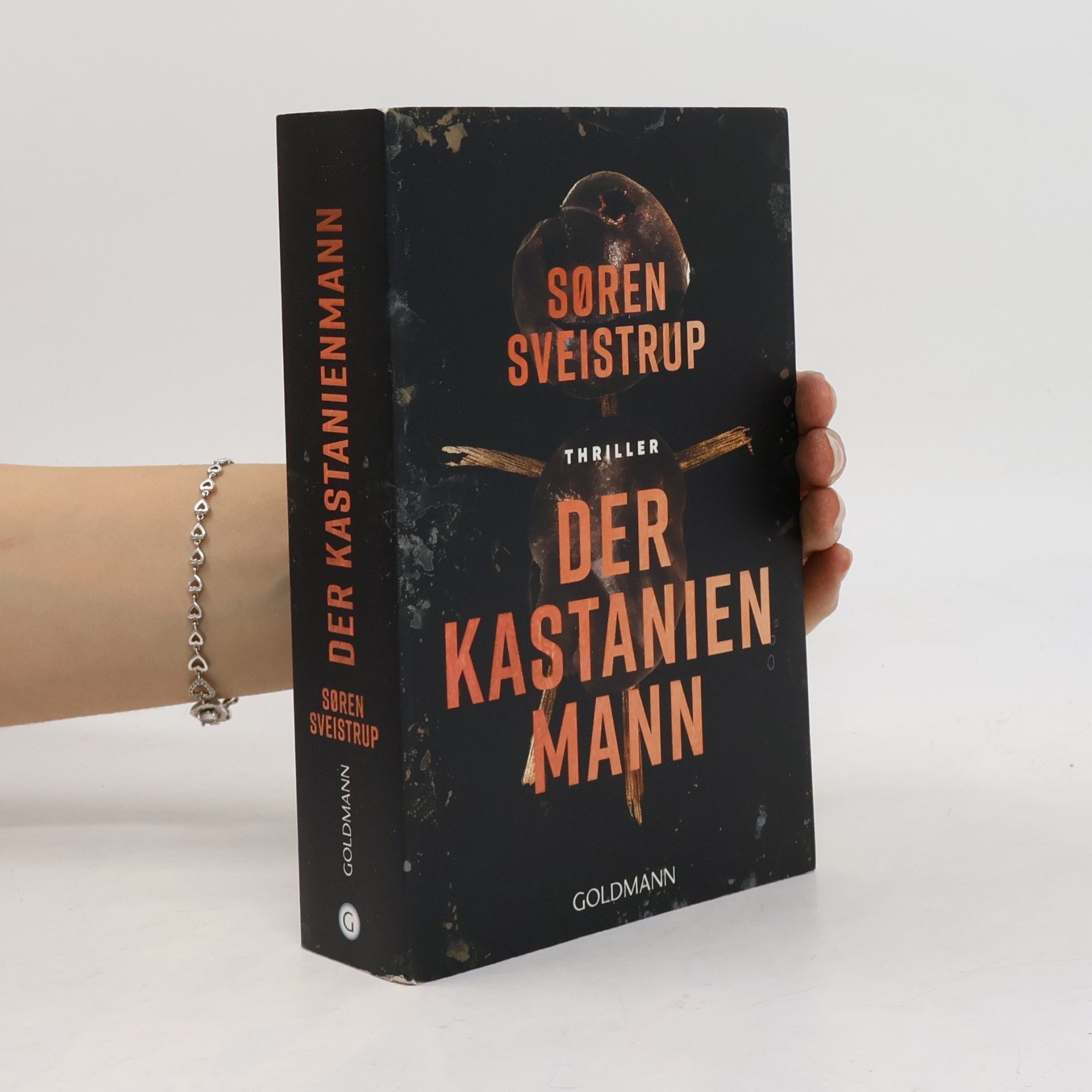 Søren Sveistrup Der Kastanienmann