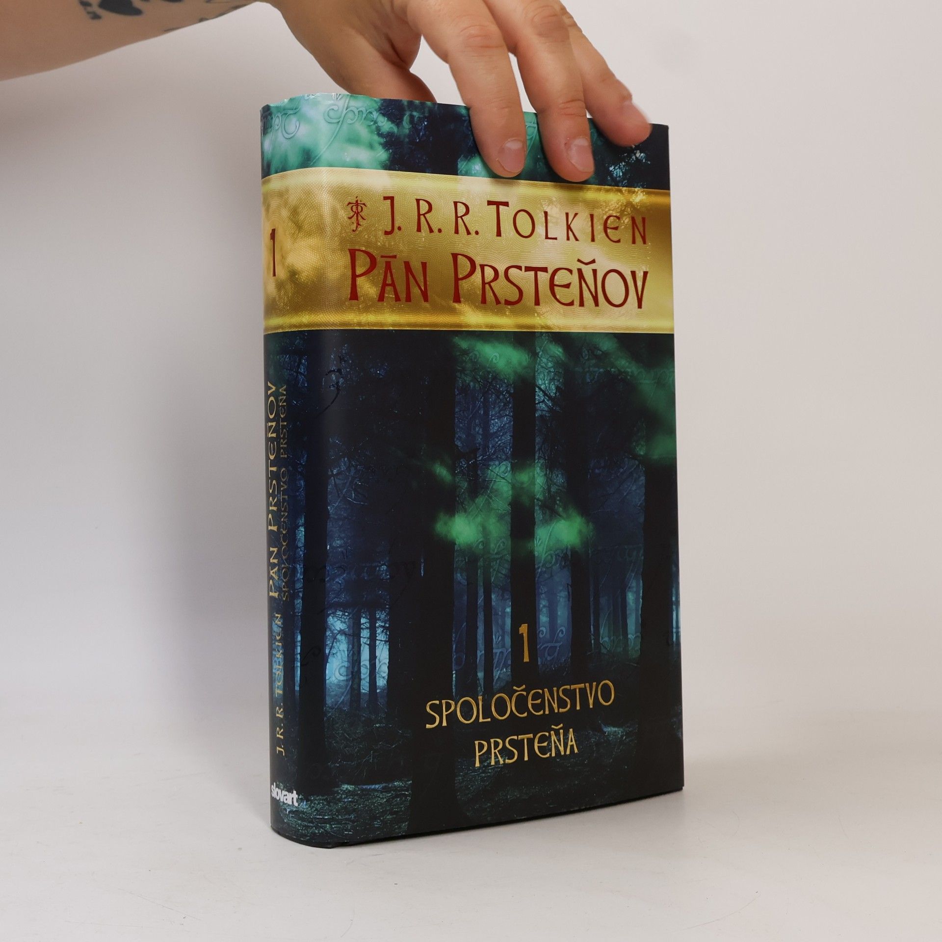 J. R. R. Tolkien Pán prsteňov 1. Spoločenstvo prsteňa