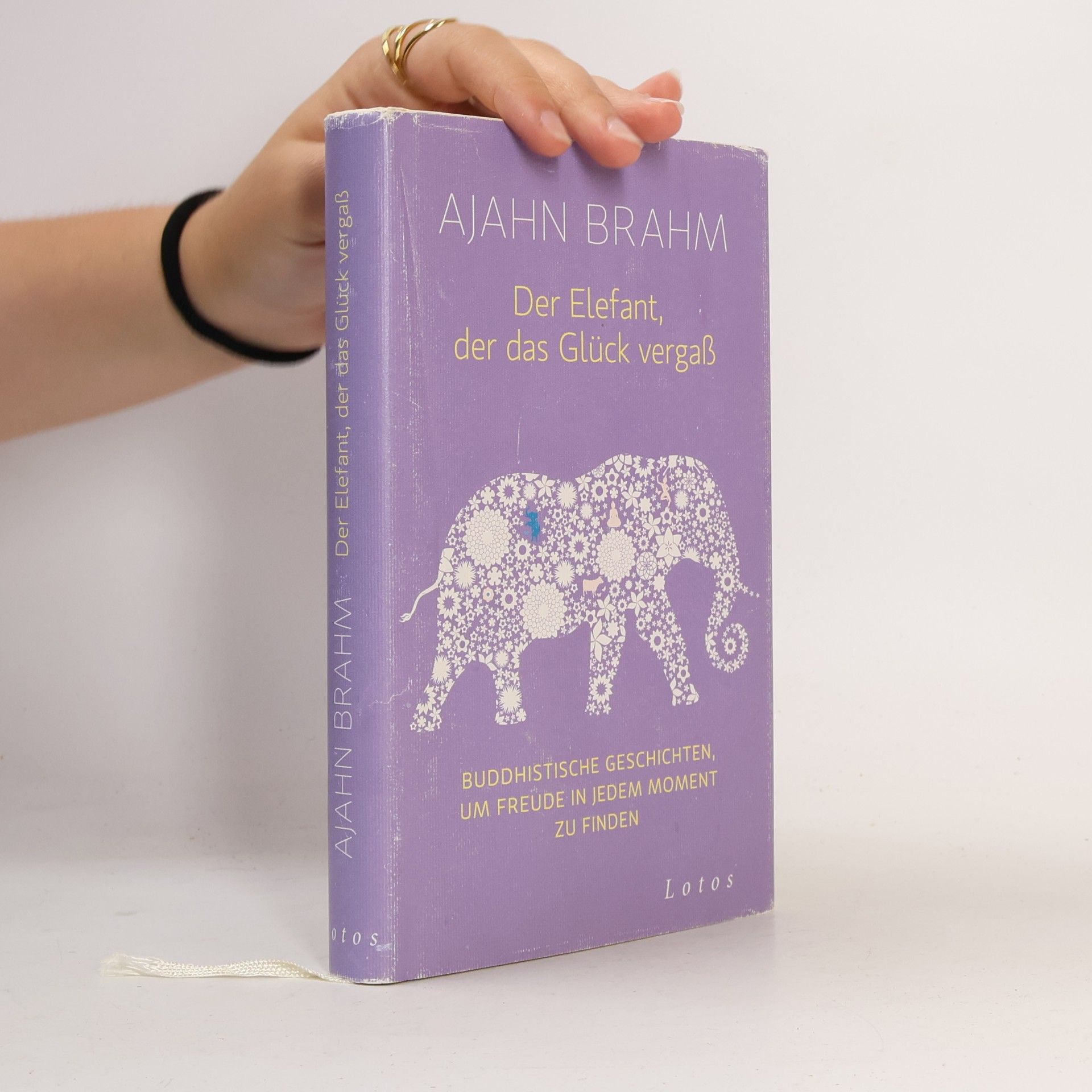 Brahmavamsó Der Elefant, der das Glück vergaß