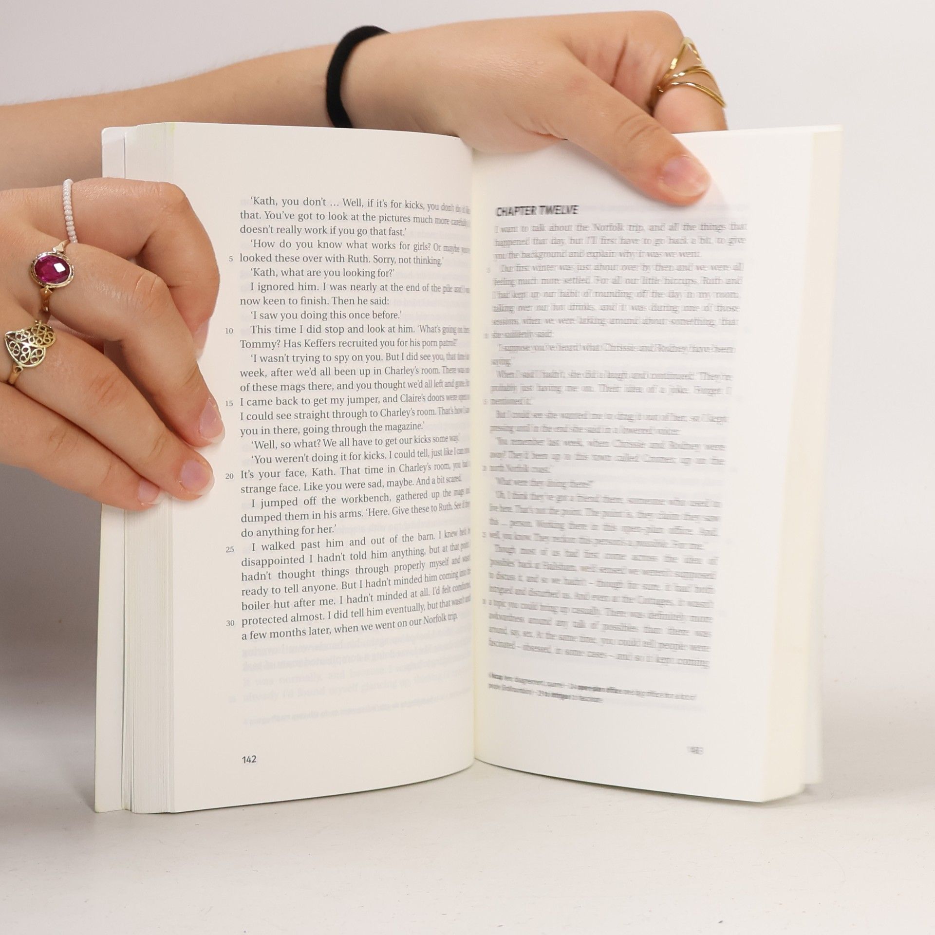 Kazuo Ishiguro Never let me go