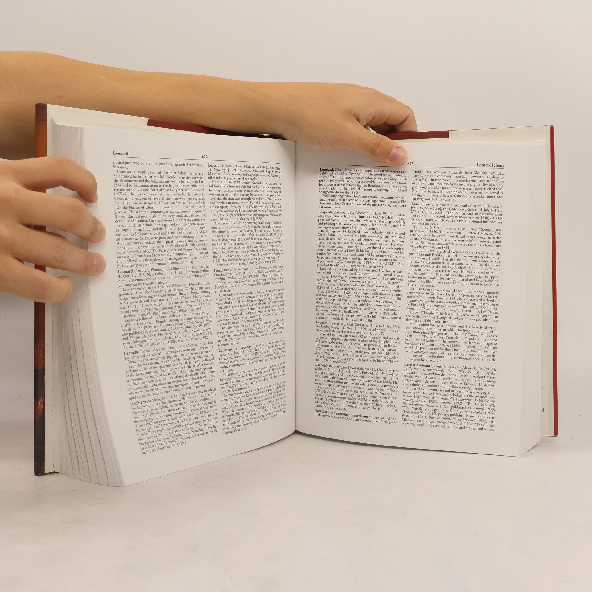 Kathleen Kuiper Merriam-Webster's Encyclopedia of Literature