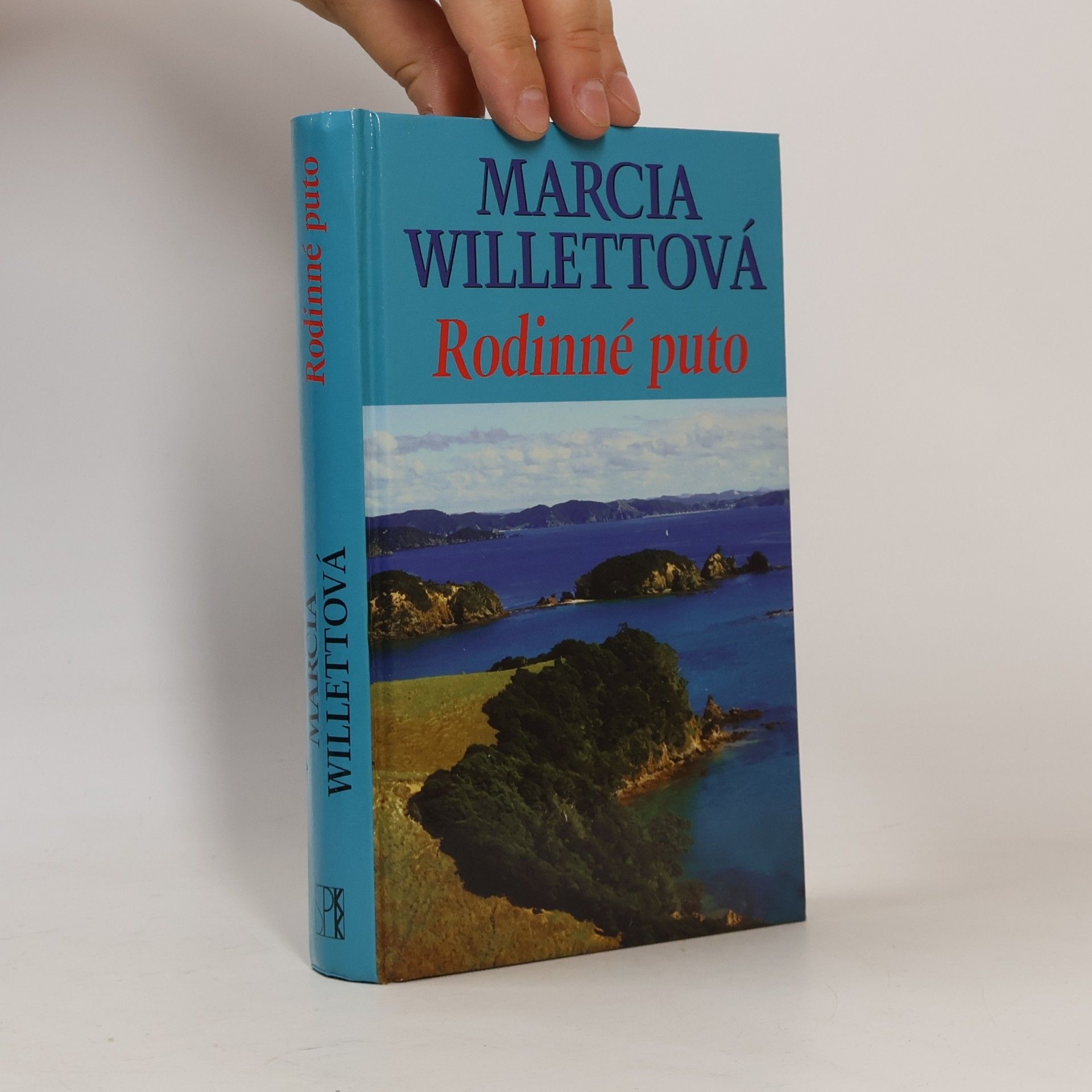 Marcia Willett Rodinné puto