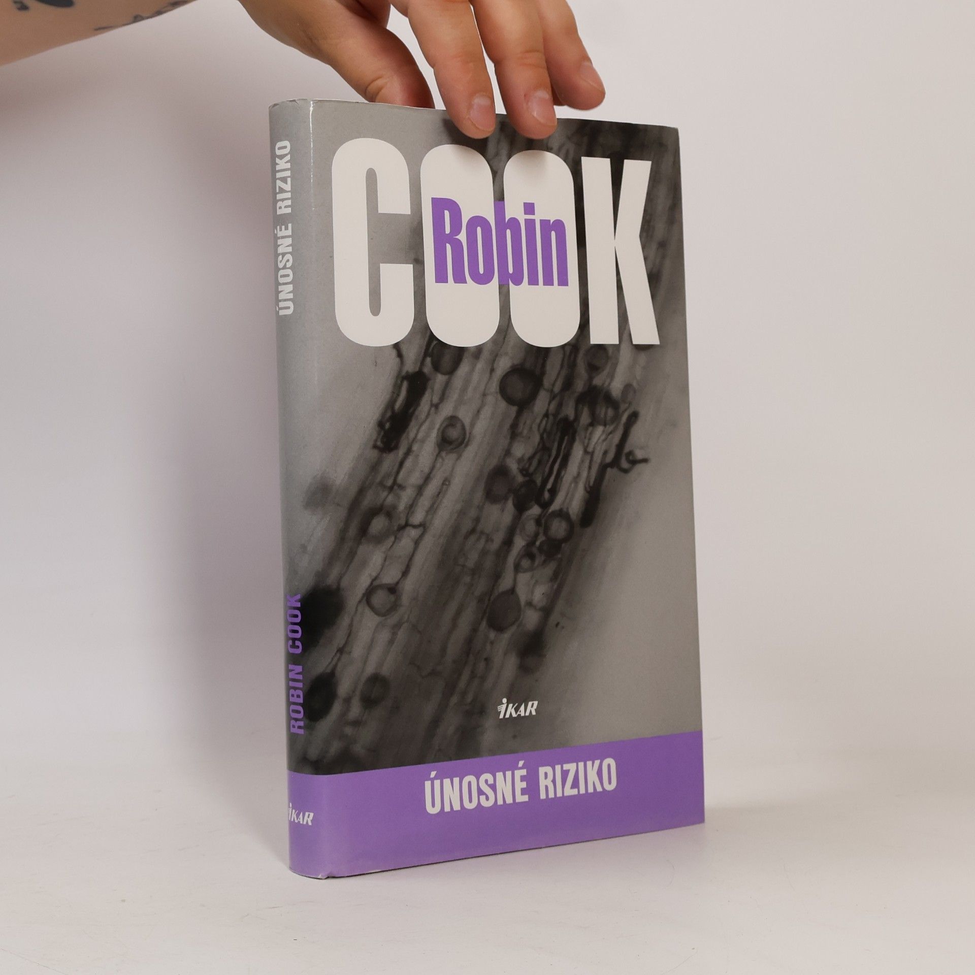 Robin Cook Únosné riziko