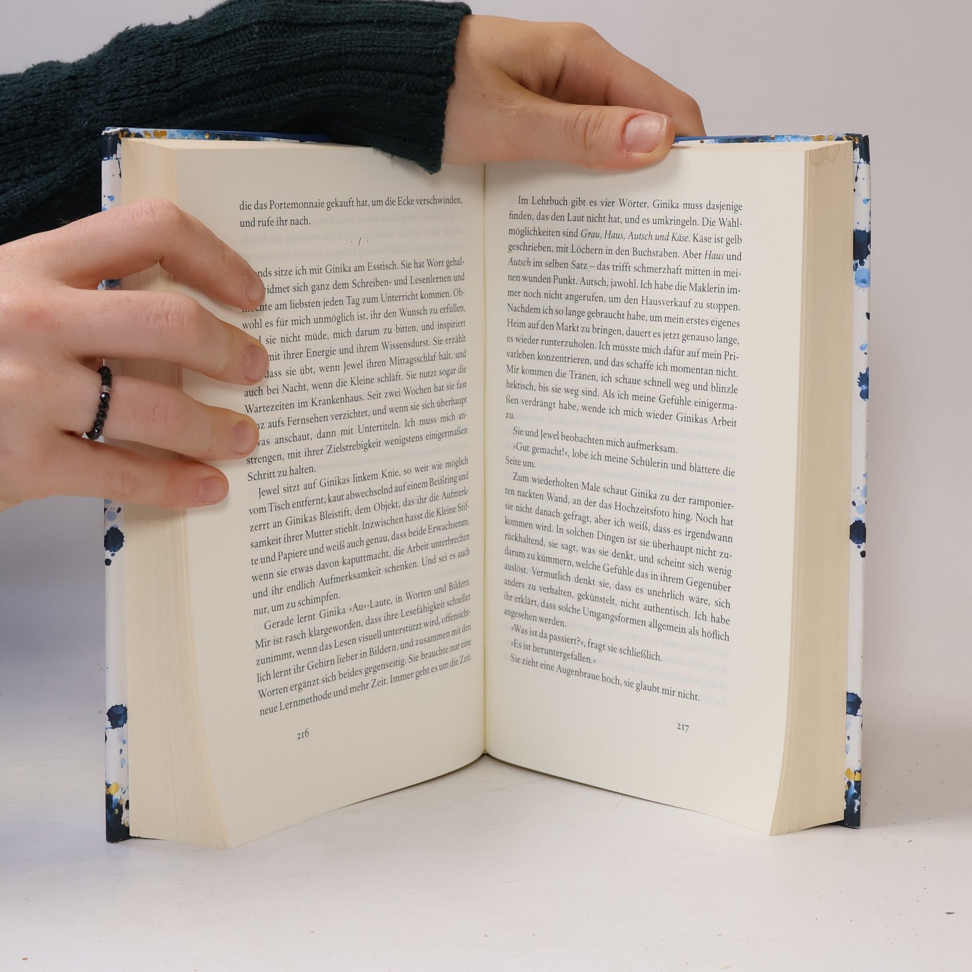 Cecelia Ahern Postscript
