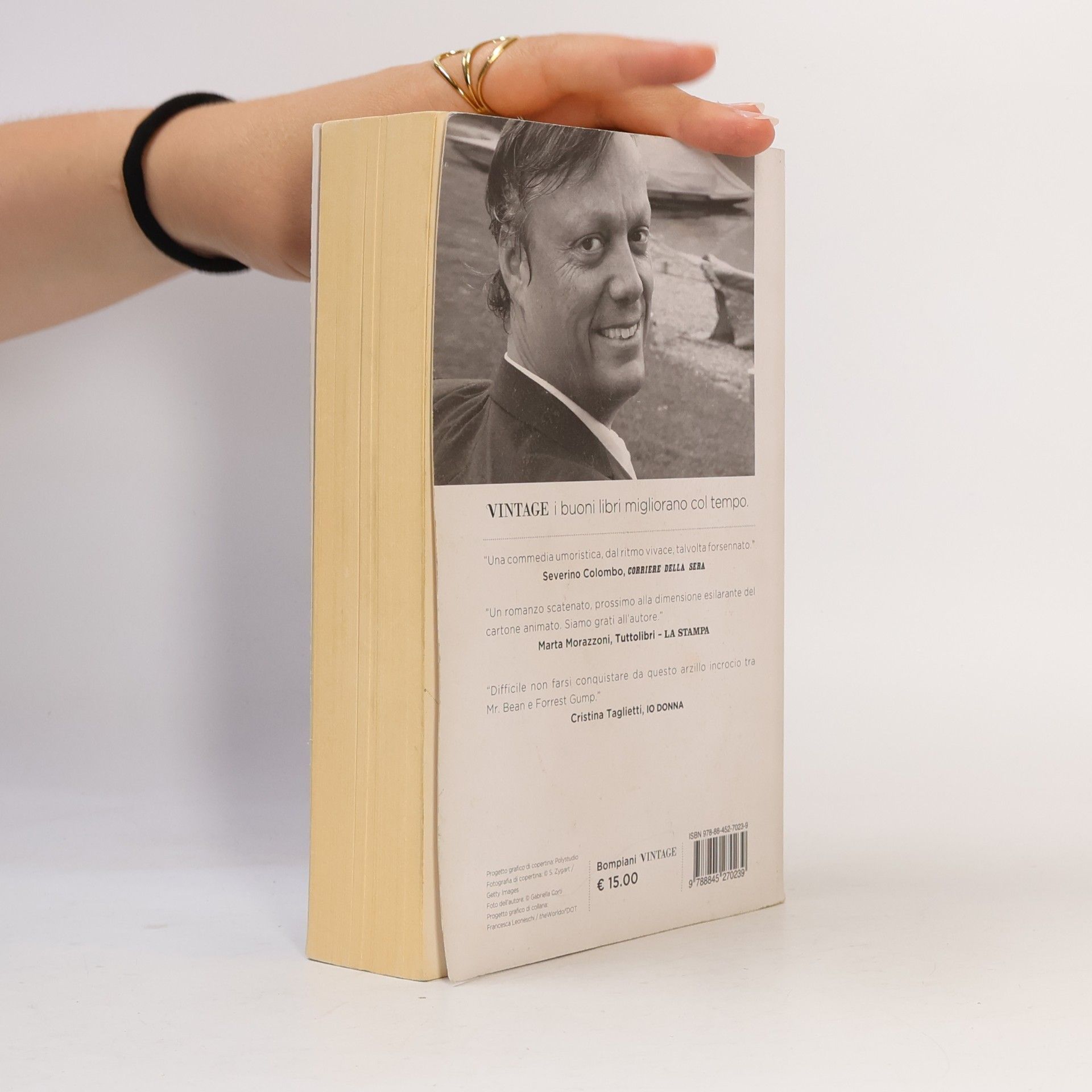 Jonas Jonasson Il centenario che saltò dalla finestra e scomparve