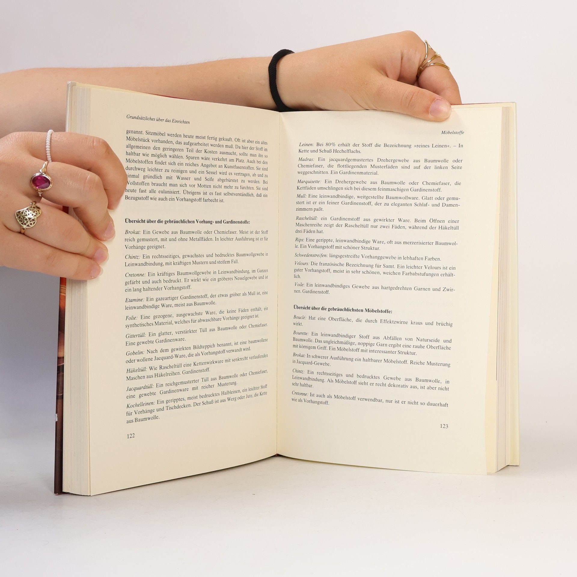 Christa von Hantelmann Handbuch der Inneneinrichtung