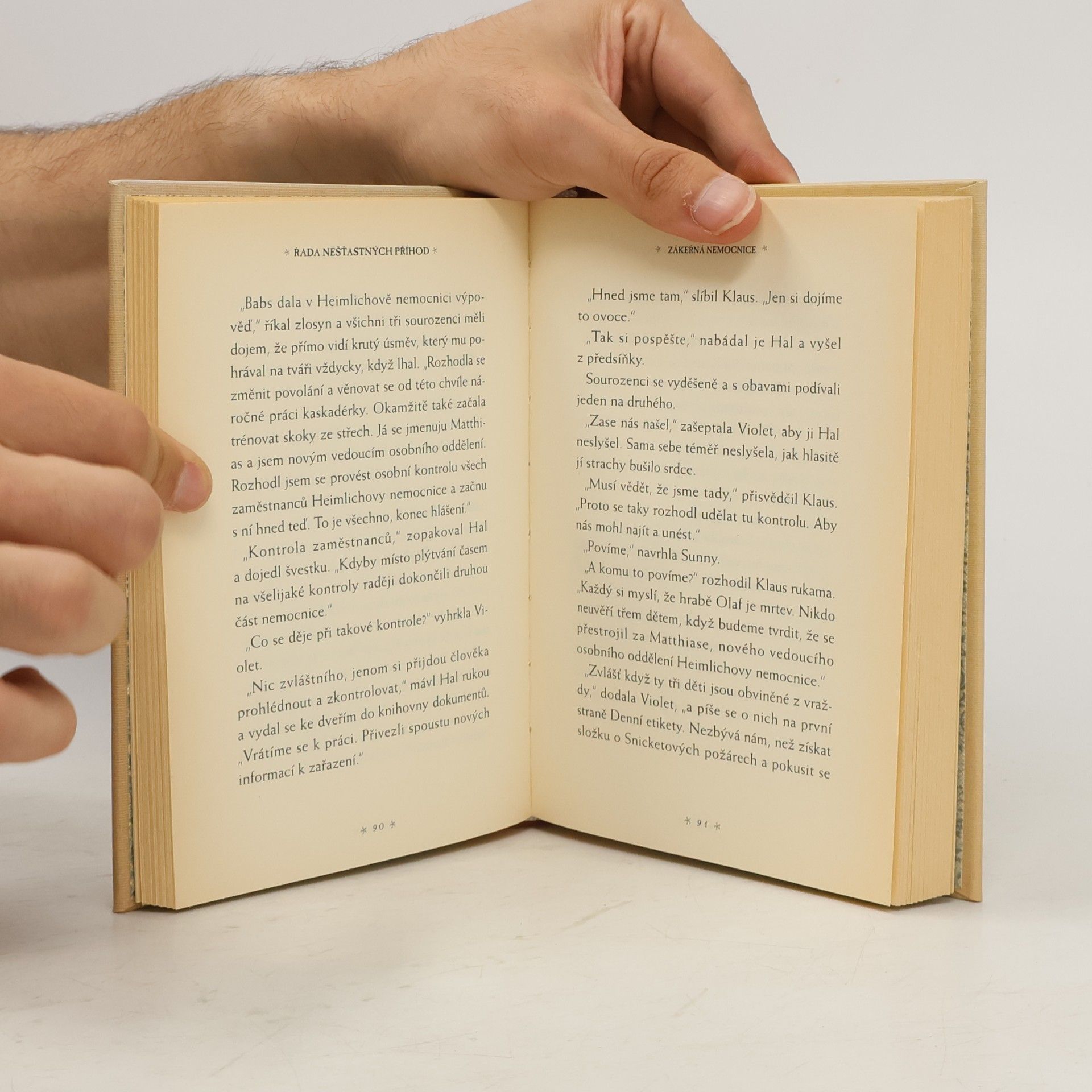 Lemony Snicket Řada nešťastných příhod. Kniha osmá. Zákeřná nemocnice