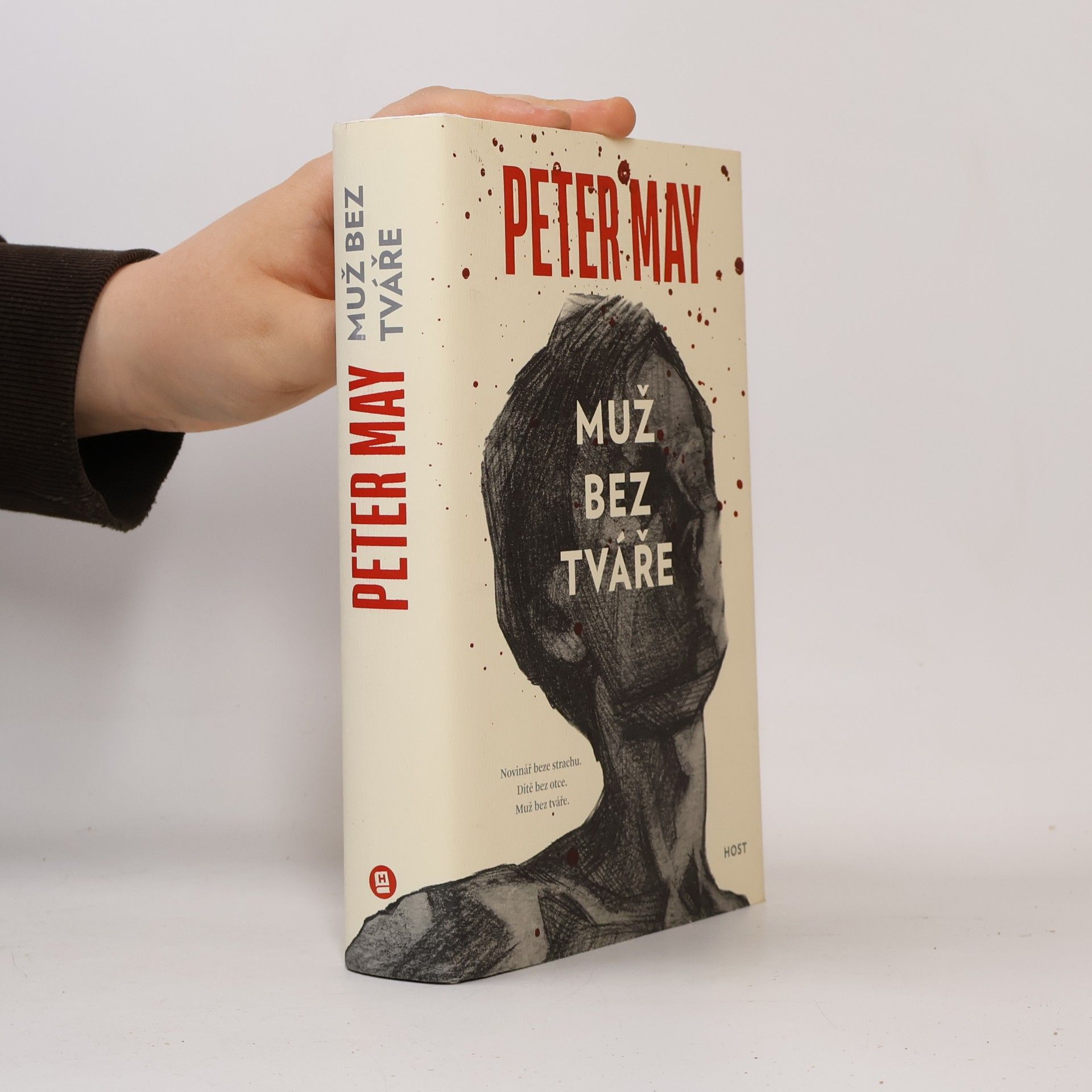 Peter May Muž bez tváře