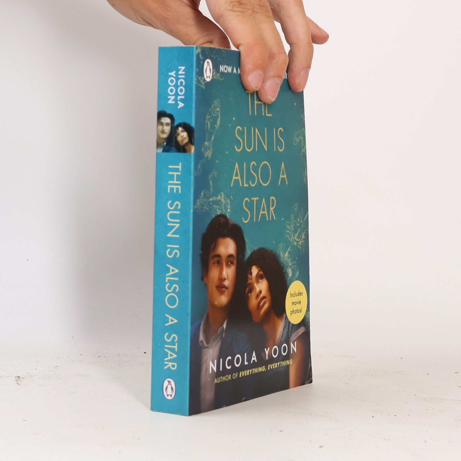 Nicola Yoon The Sun is Also a Star