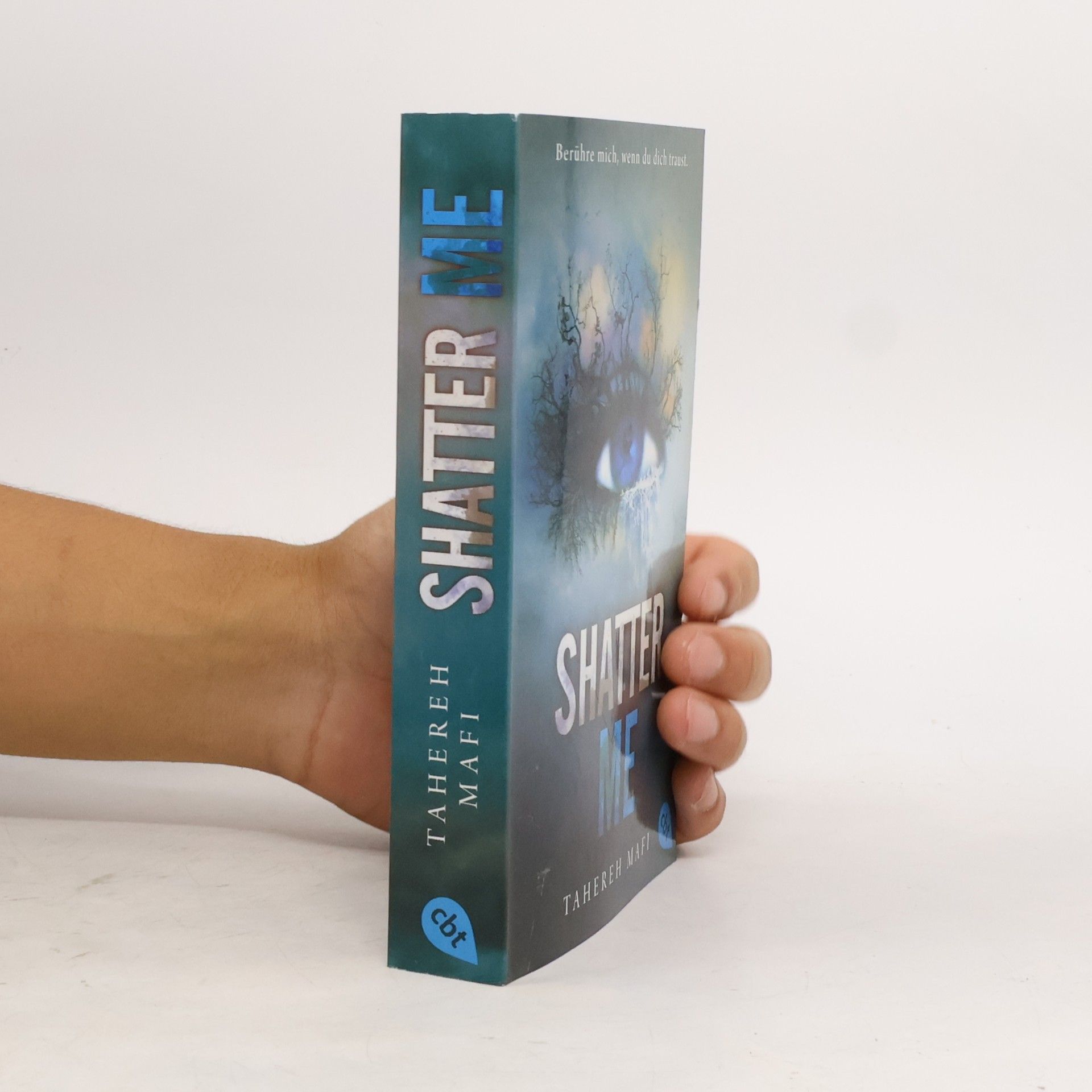 Tahereh Mafi Shatter Me