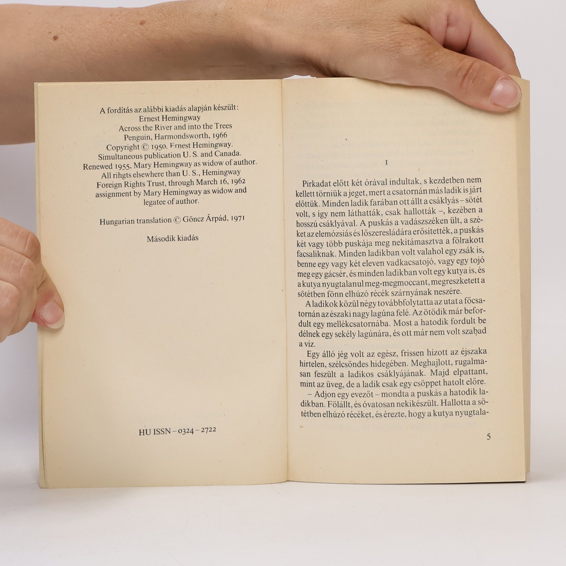 Ernest Hemingway A folyón át a fák közé