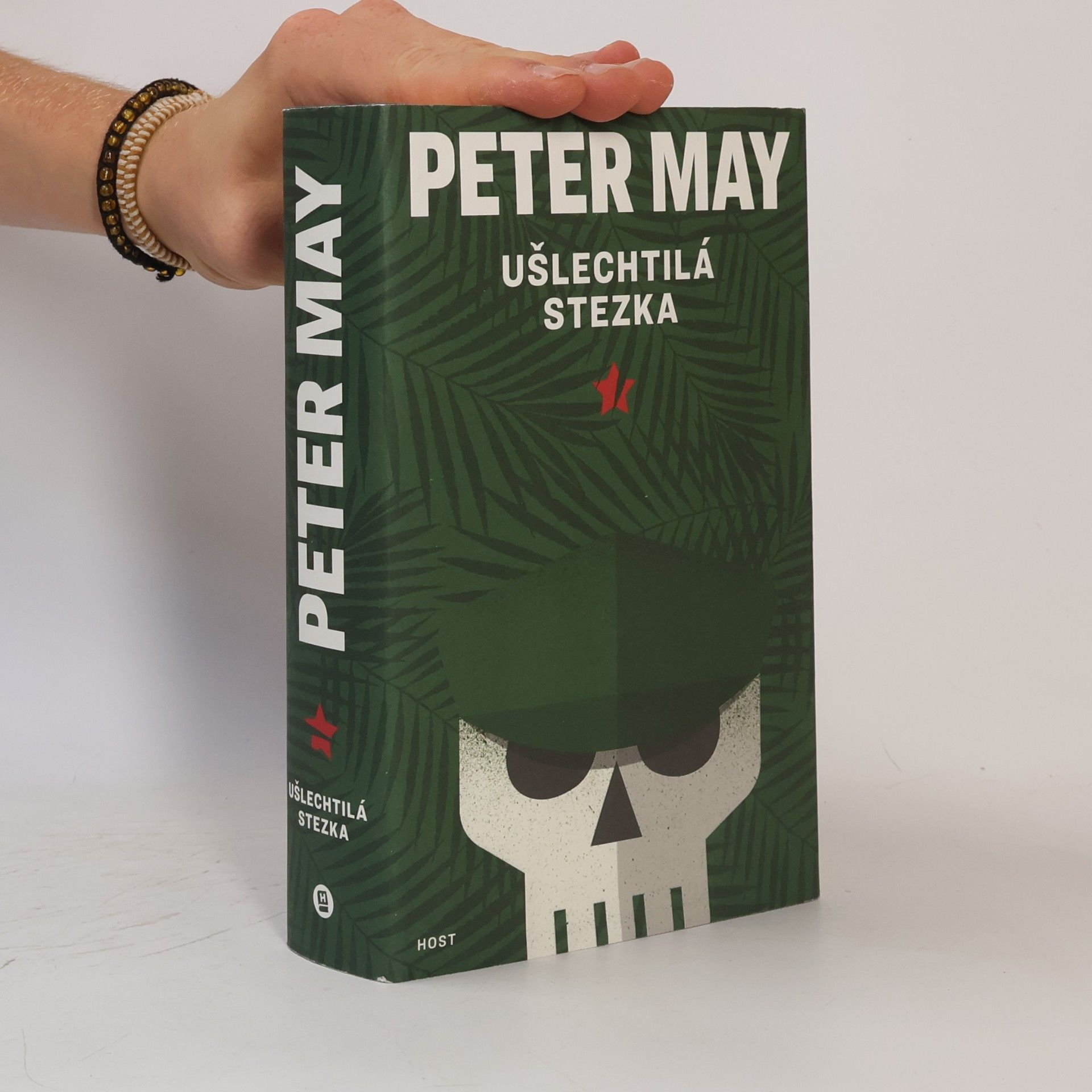 Peter May Ušlechtilá stezka