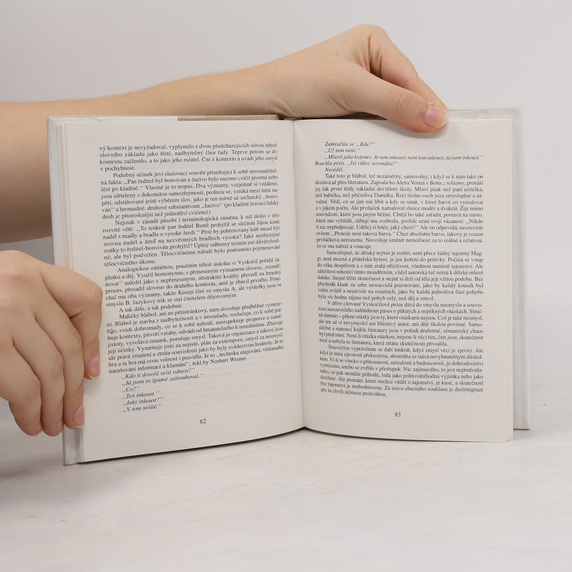 Milan Suchomel Literatura z času krize : šest pohledů na českou prózu 1957-1967