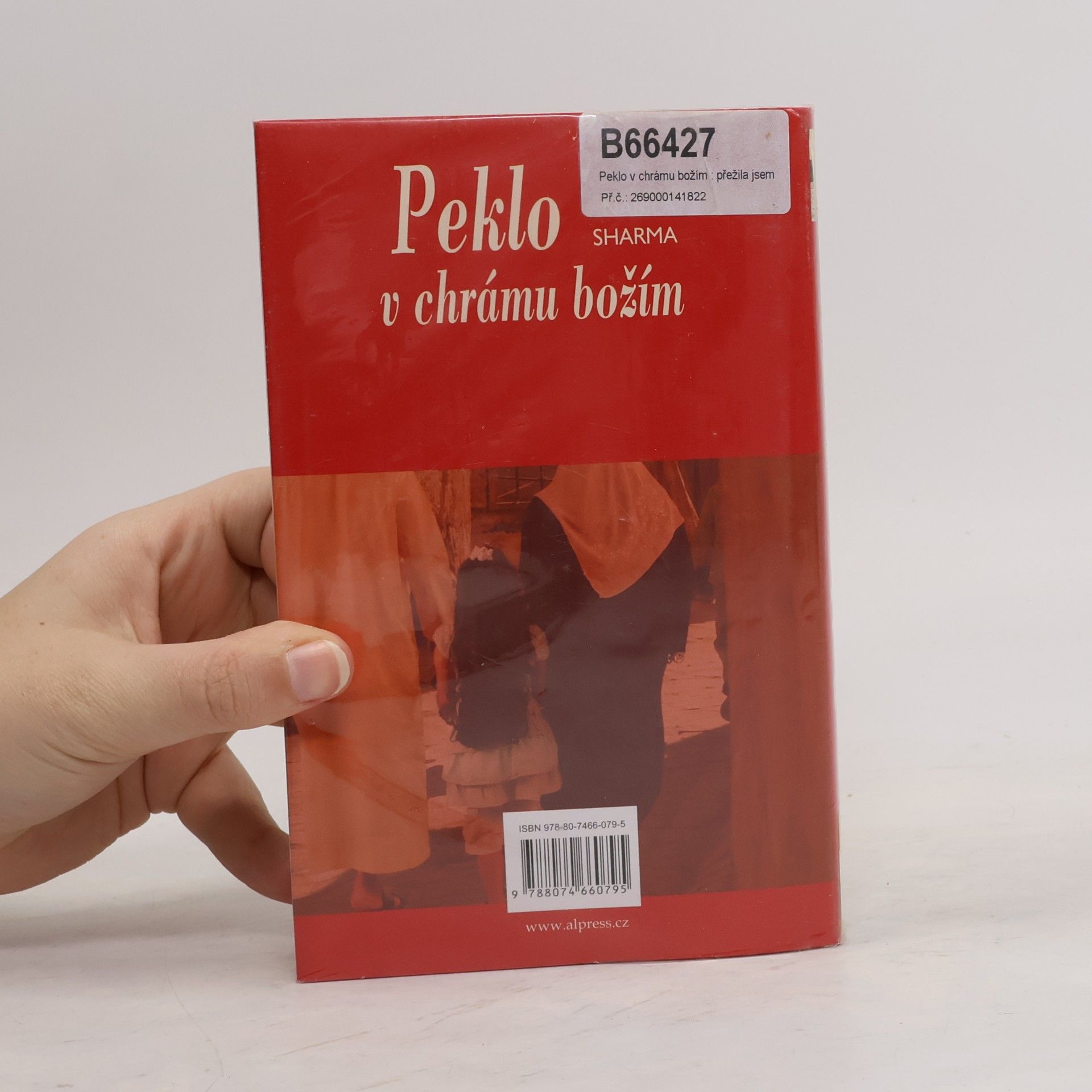 Nabila Sharma Peklo v chrámu božím. Přežila jsem brutální zneužívání