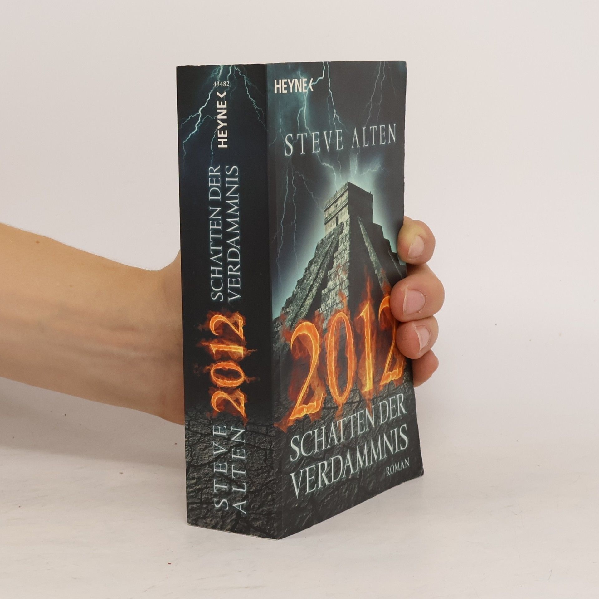 2012. Schatten der Verdammnis