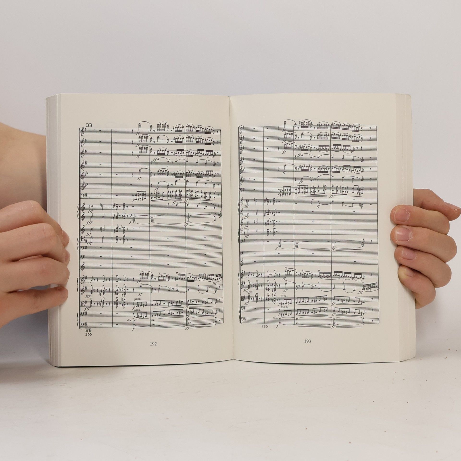 Pjotr Iljitsch Tschaikowsky Taschen-Partitur: Pjotr Iljitsch Tschaikowsky Sinfonie Nr. 6 h-Moll, op. 74 'Pathétique'