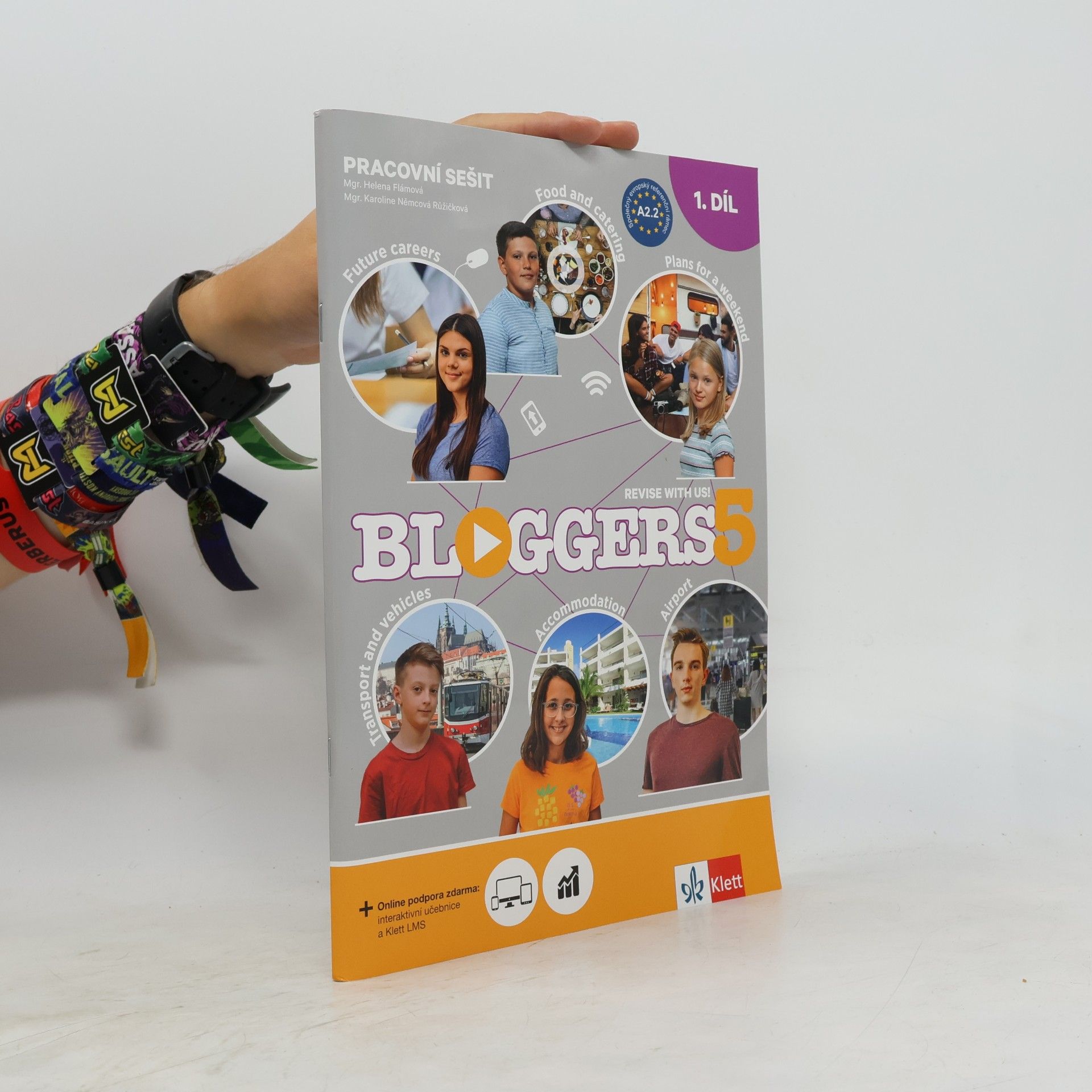 Helena Flámová Bloggers 5 : revise with us! : pracovní sešit. 1. díl