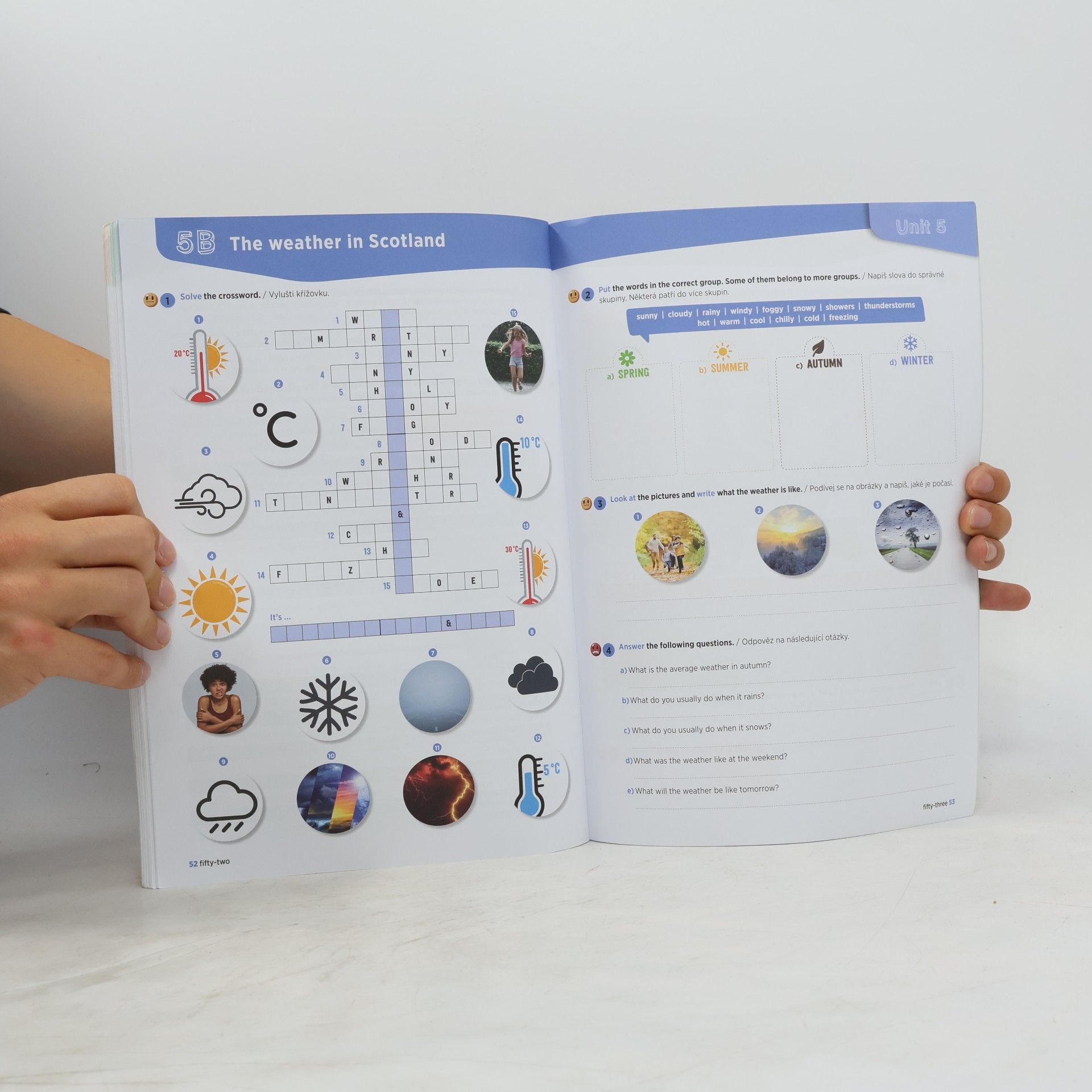 Zdeňka Španingerová Bloggers 3 : Connected With The World of English. Pracovní sešit 2