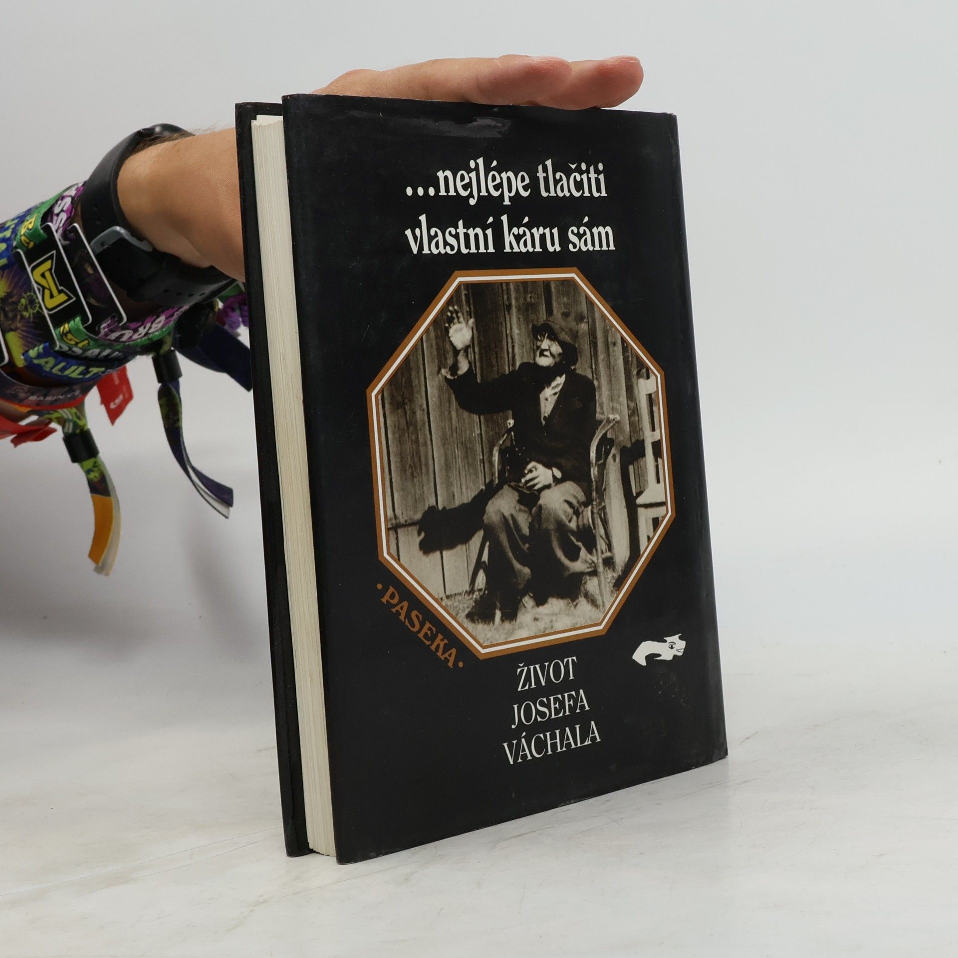 Jiří Olič ...nejlépe tlačiti vlastní káru sám : život Josefa Váchala