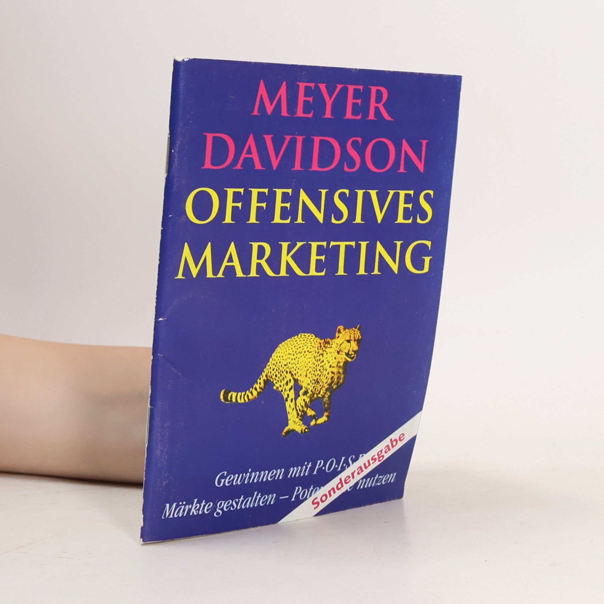 J. Hugh Davidson Offensives Marketing