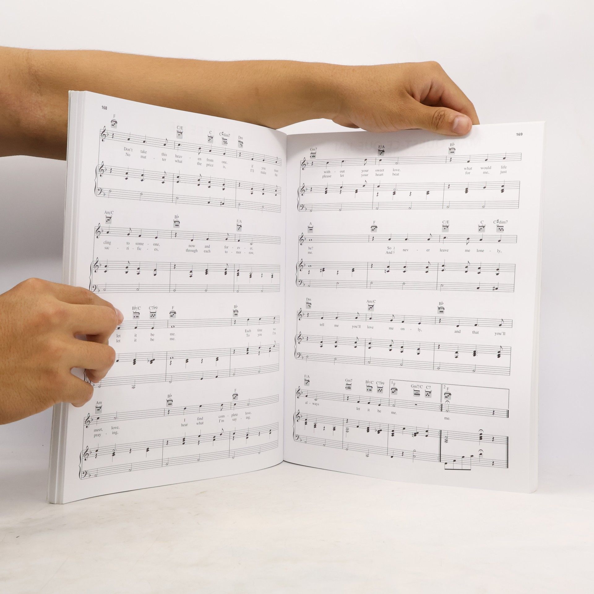 Hal Leonard Publishing Corporation The Big Book of French Songs