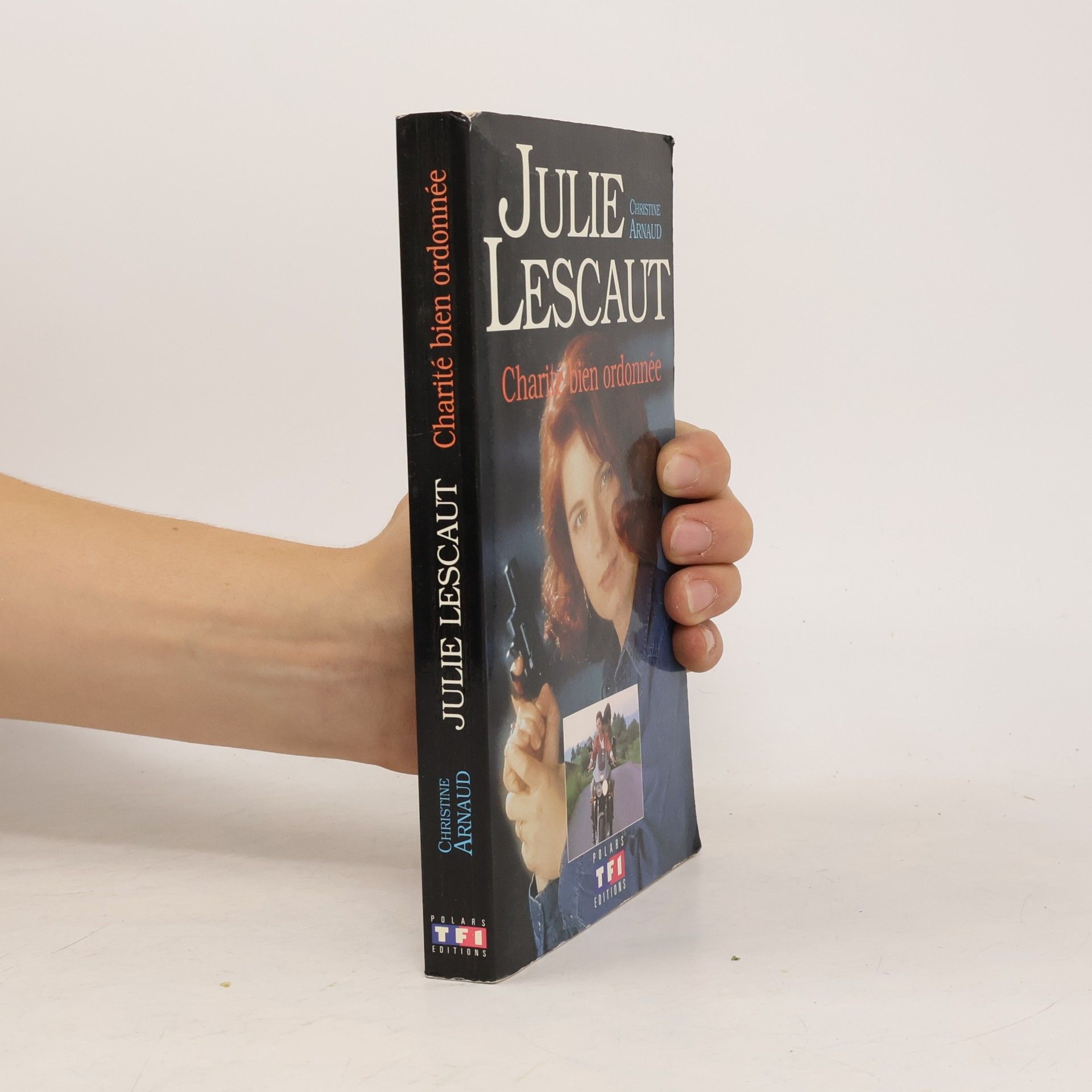 Julie Lescaut: Charité bien ordonnée
