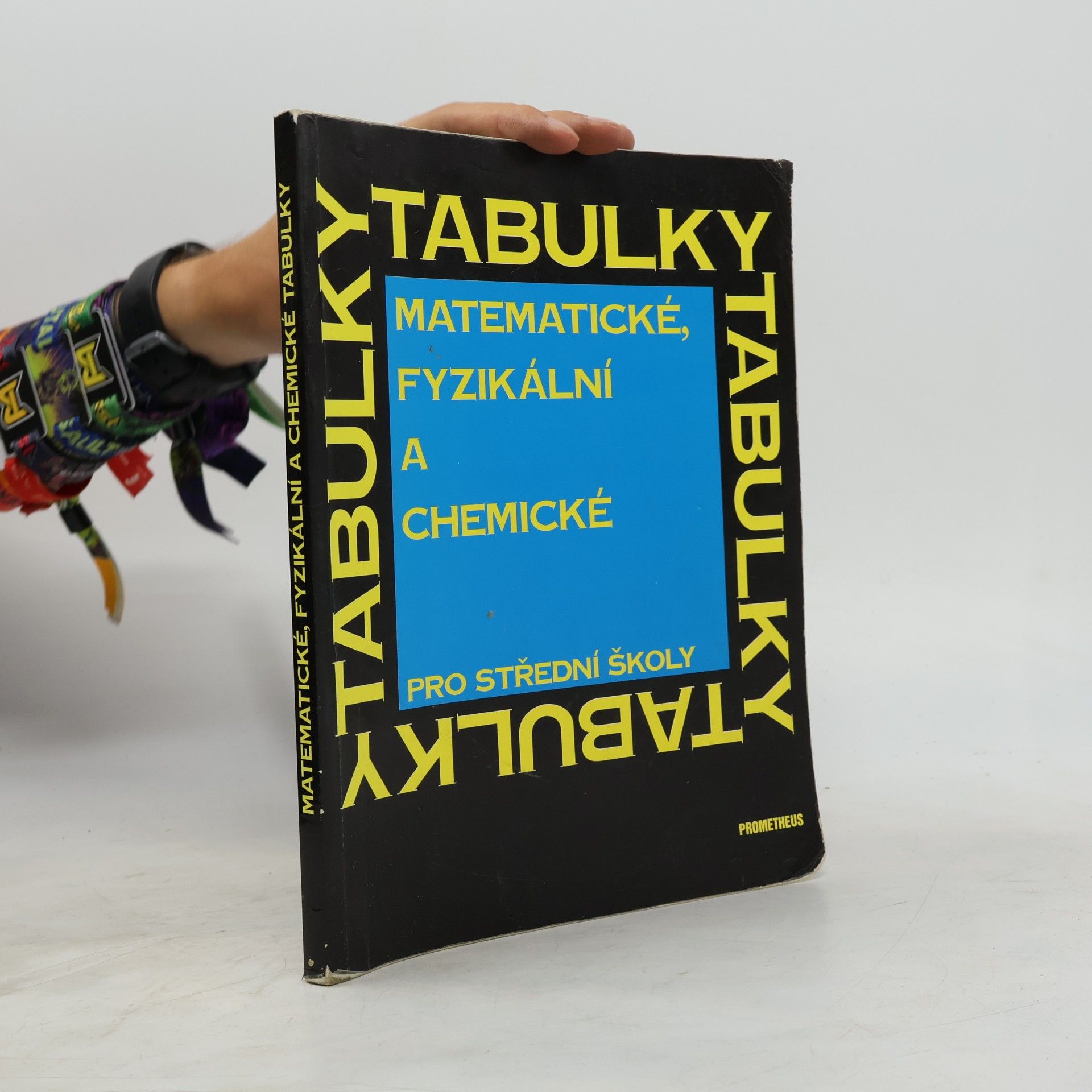 Jiří Mikulčák Matematické, fyzikální a chemické tabulky pro střední školy