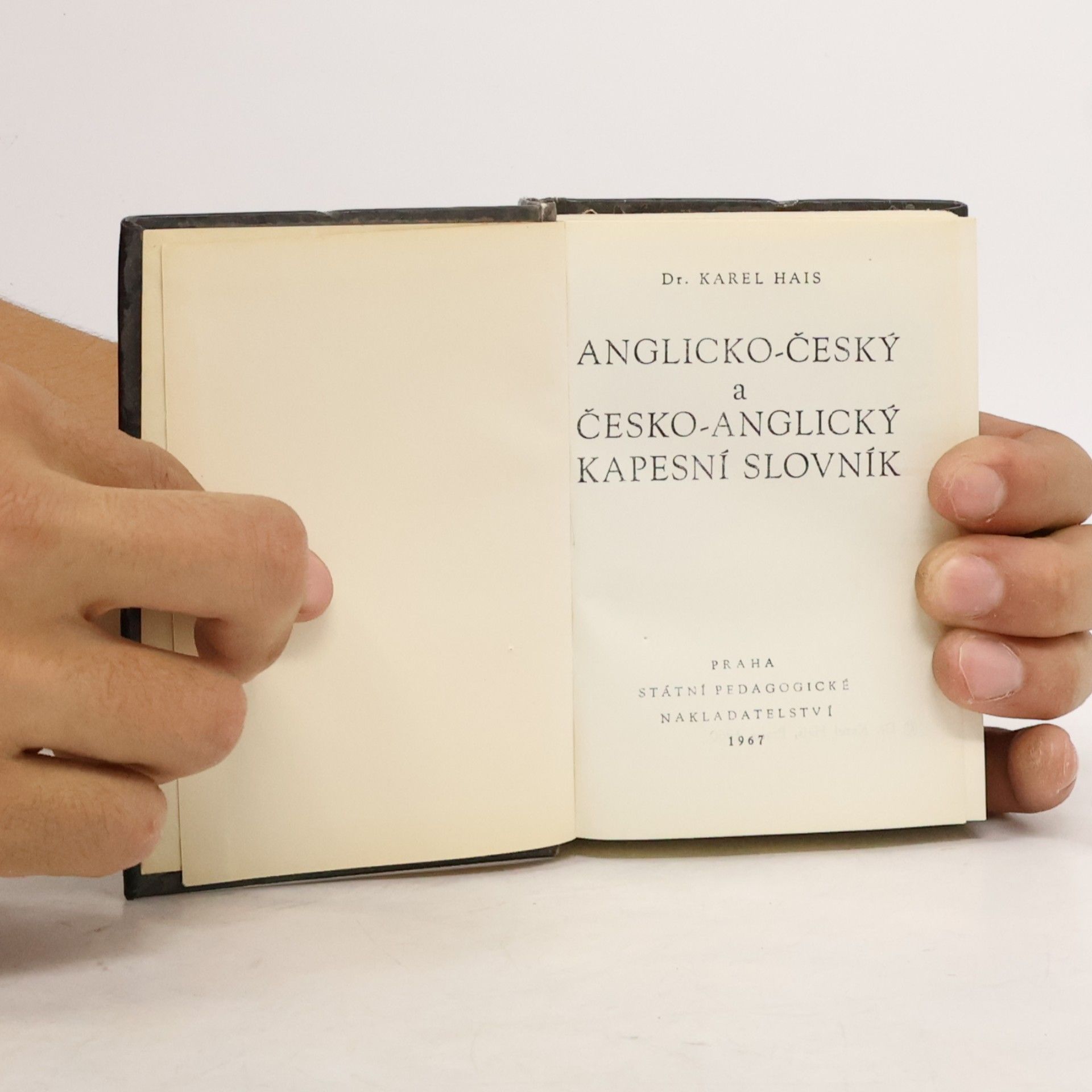 Karel Hais Anglicko-český a česko-anglický kapesní slovník