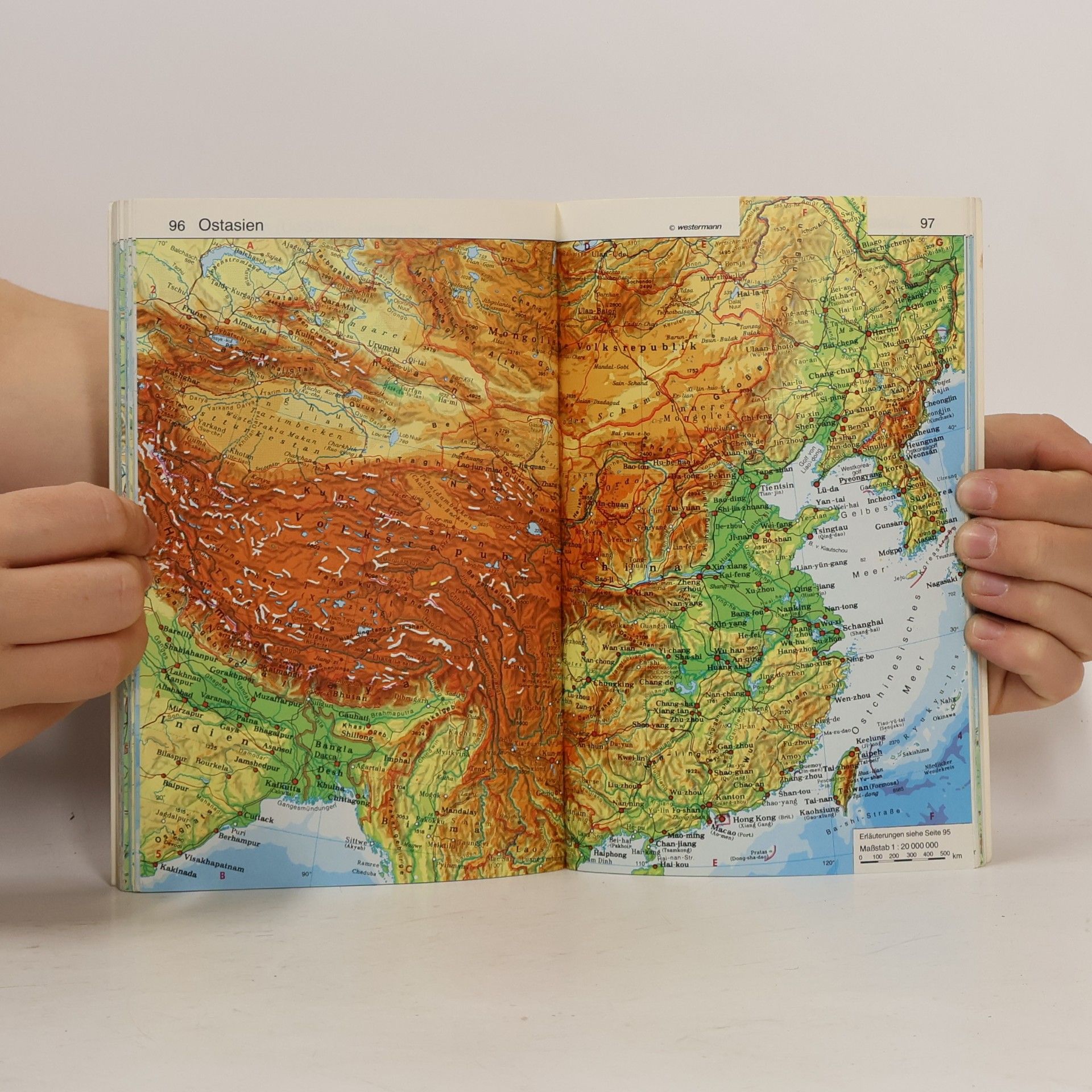 Kolektiv autorů Diercke-Taschenatlas der Welt