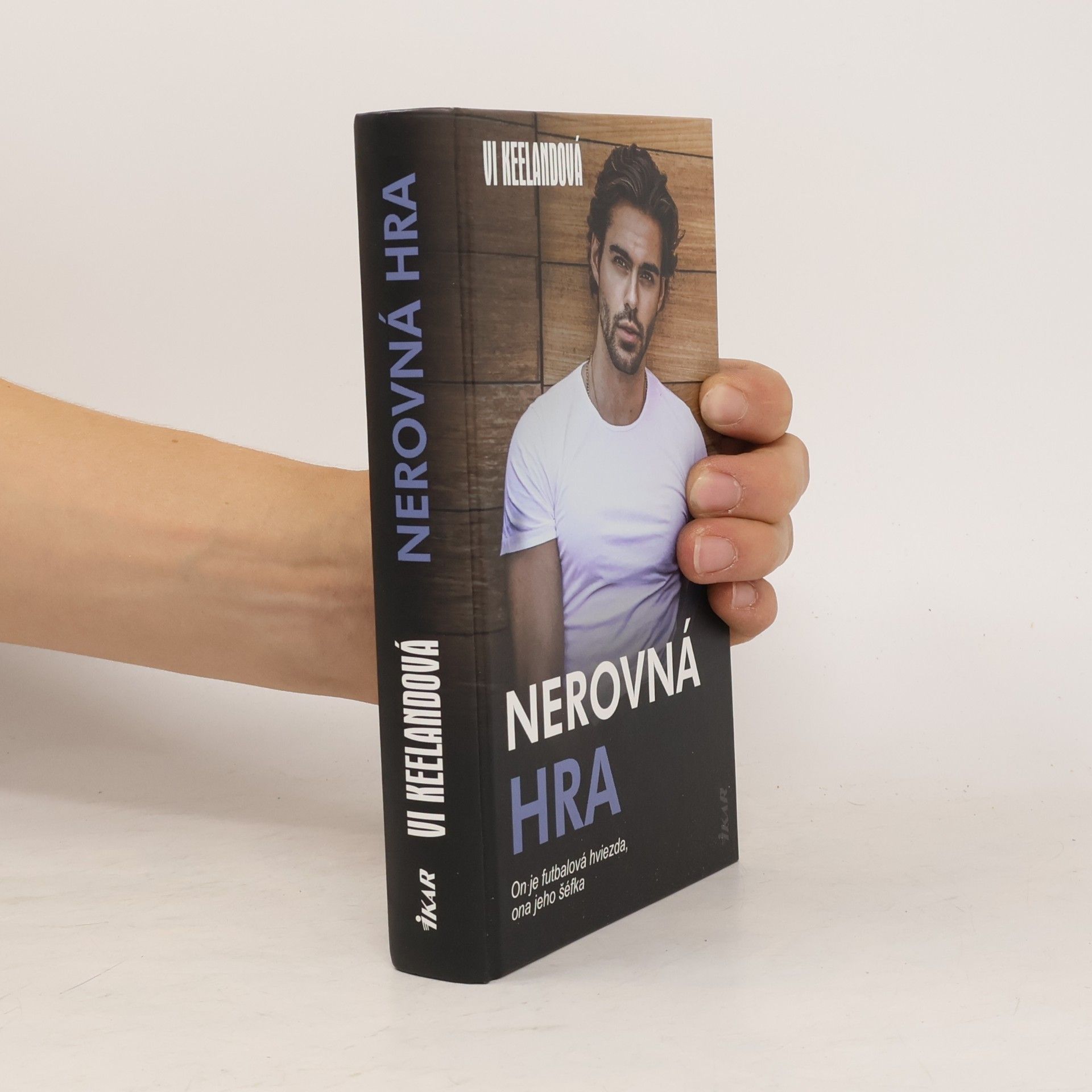 Vi Keeland Nerovná hra