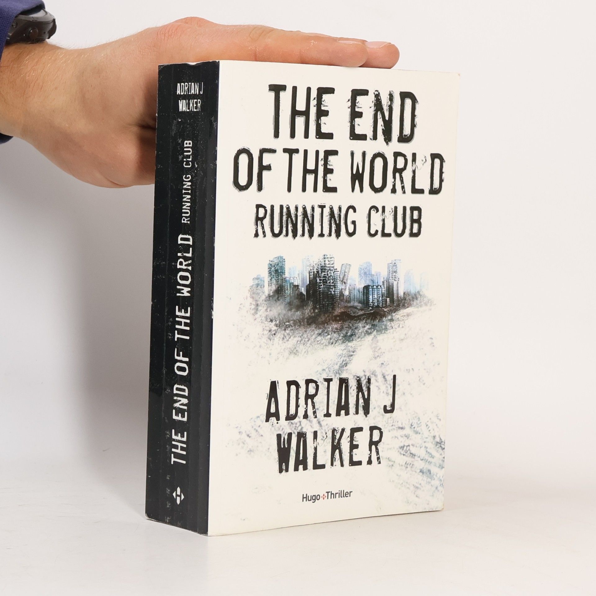 Adrian J. Walker The End of the World Running Club