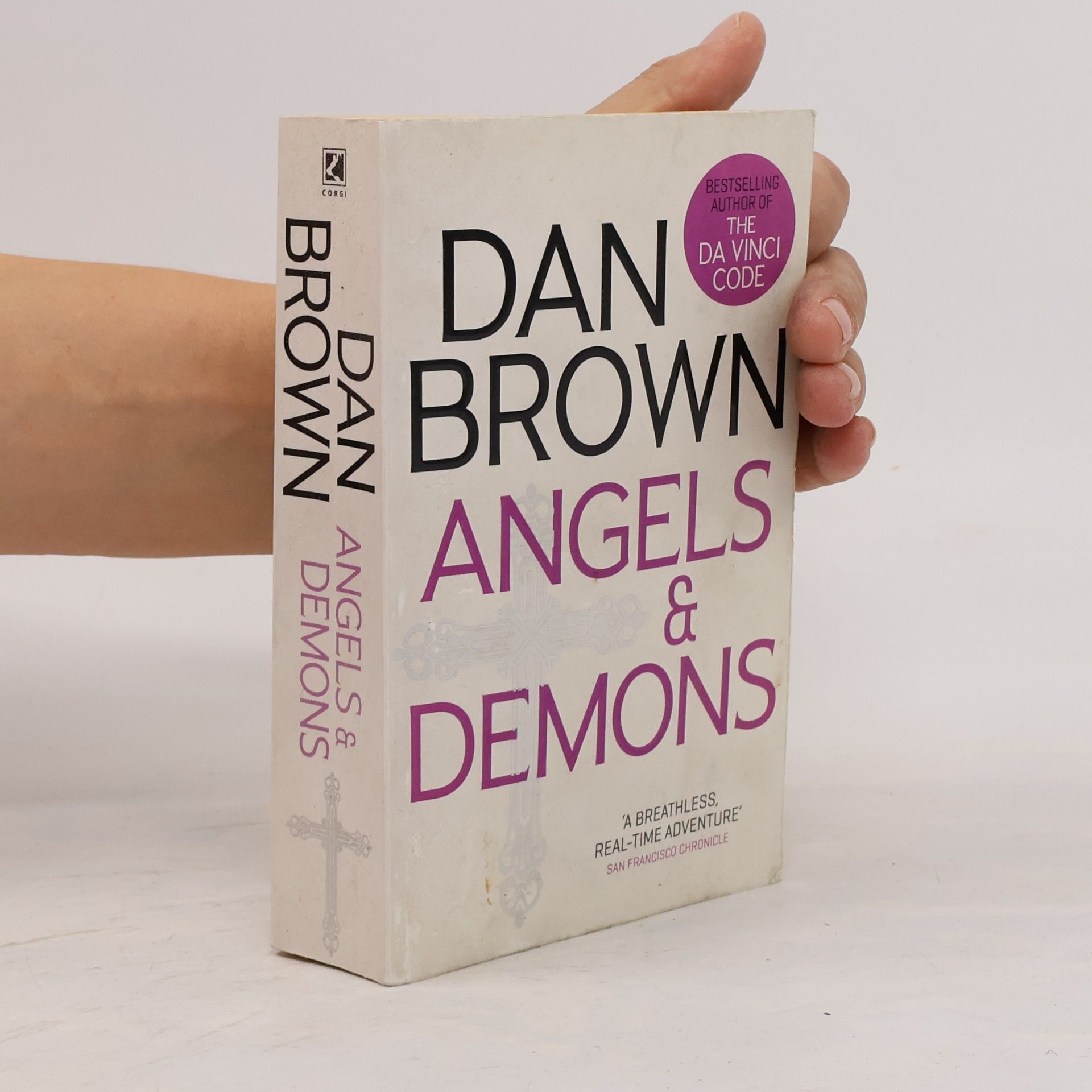 Dan Brown Angels & Demons