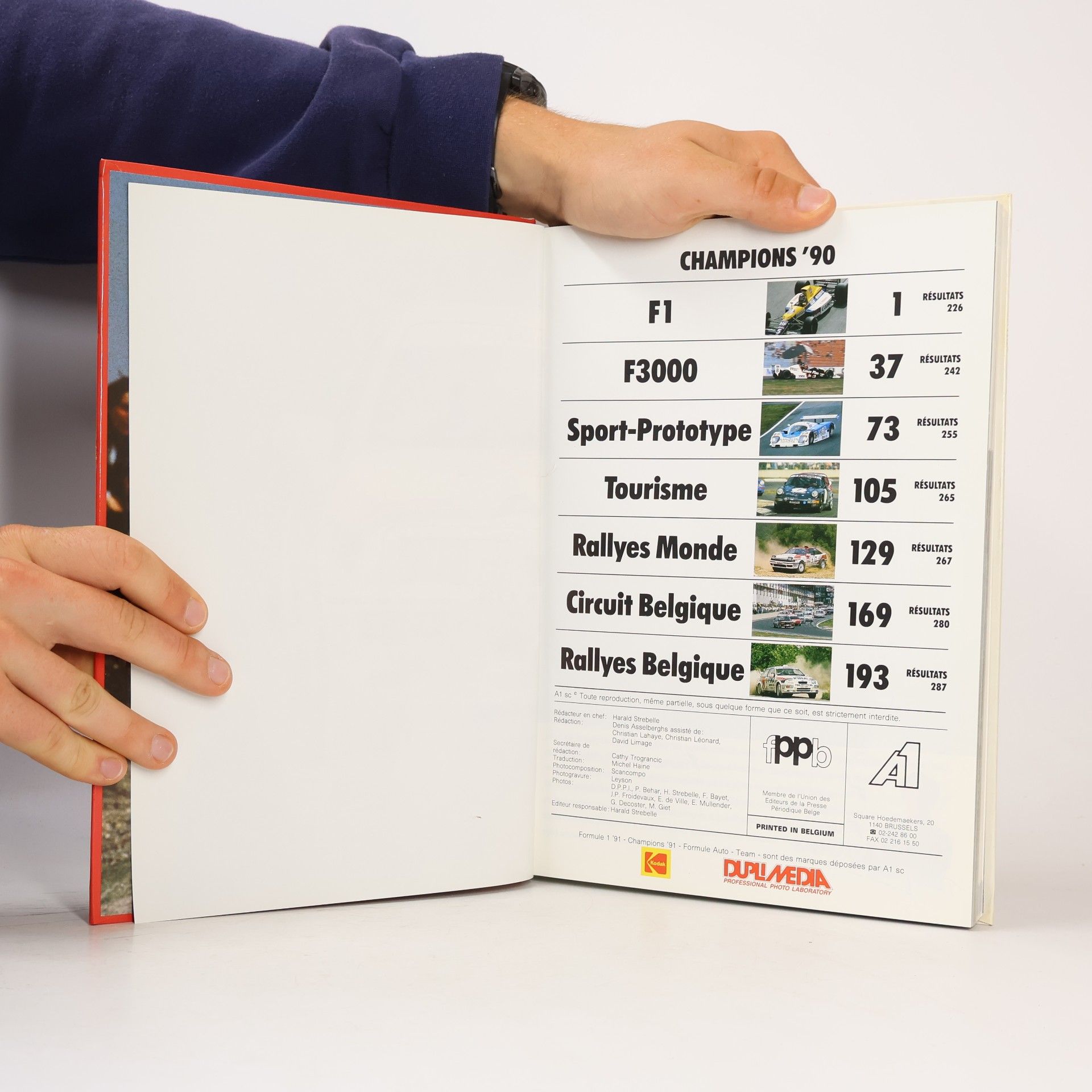 Collectif d'auteurs Champions ‘90