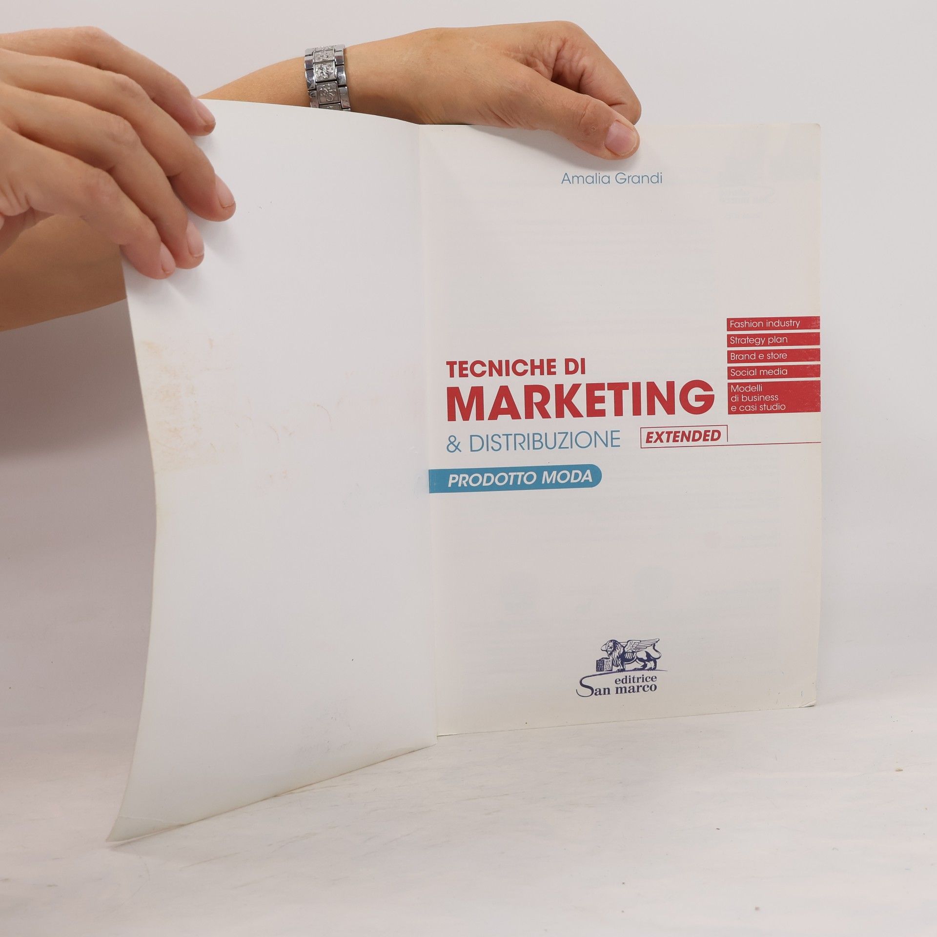 Amalia Grandi Tecniche di marketing & distribuzione