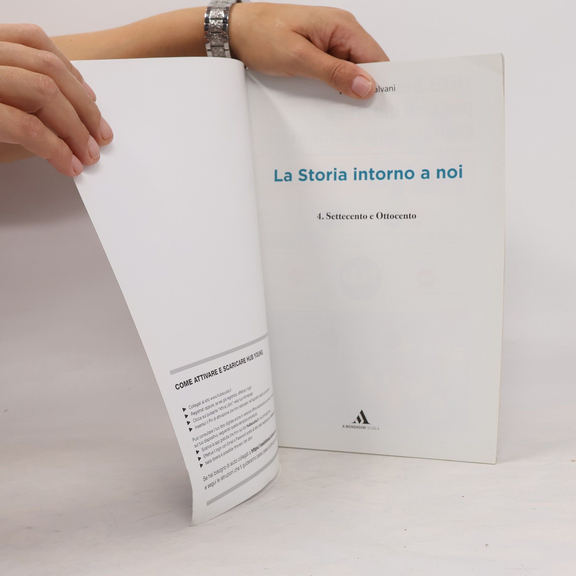 Kolektiv autorů La storia intorno a noi