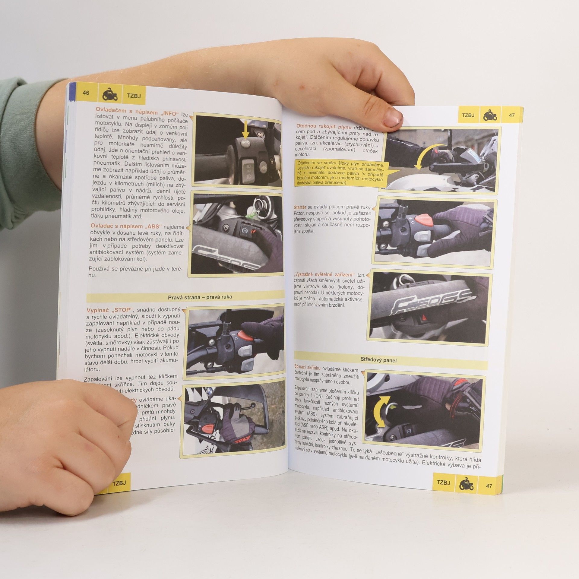 Zdeněk Schröter Autoškola? Pohodlně! : pro skupiny AM, A1, A2 a A