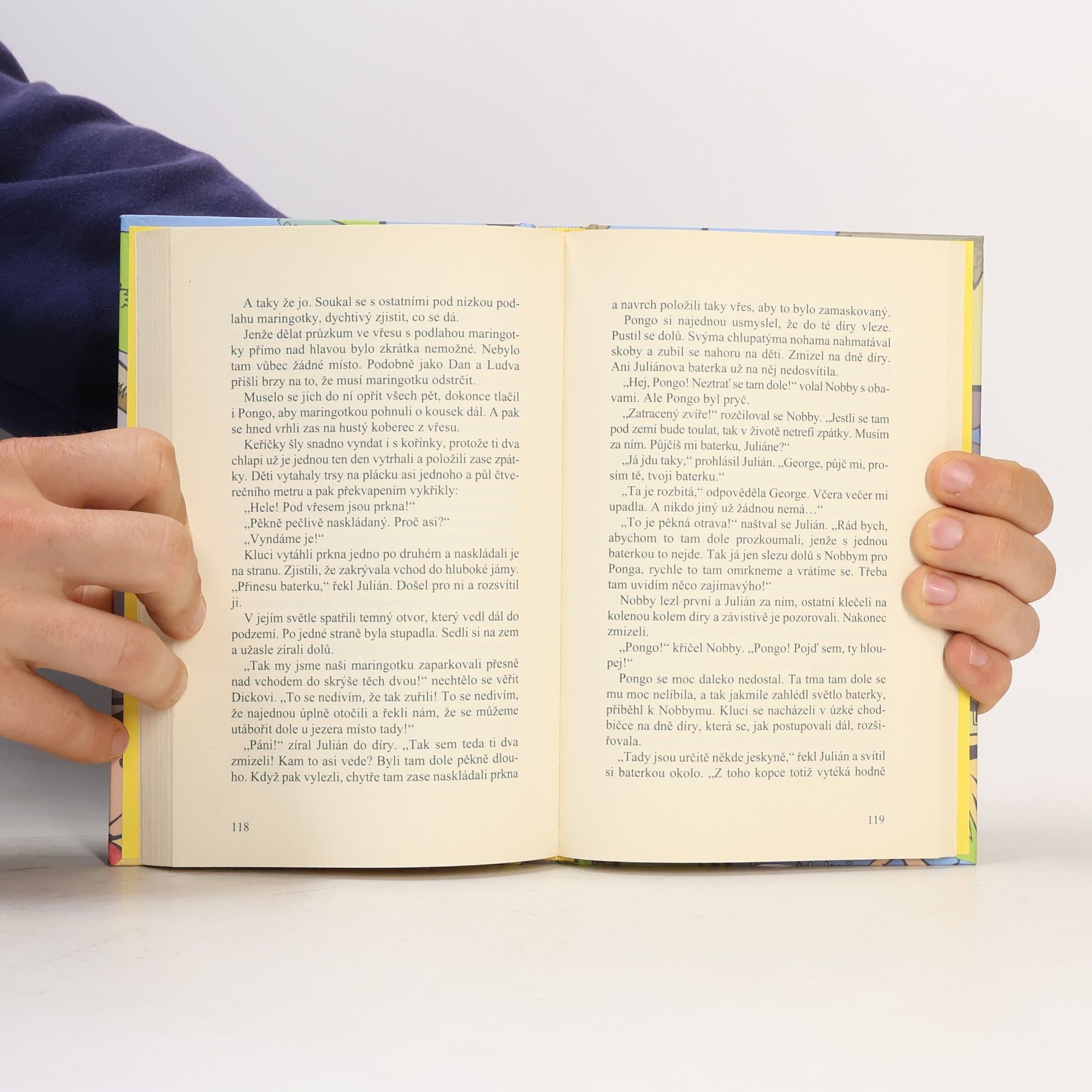 Enid Blyton Správná pětka a prázdniny v maringotkách