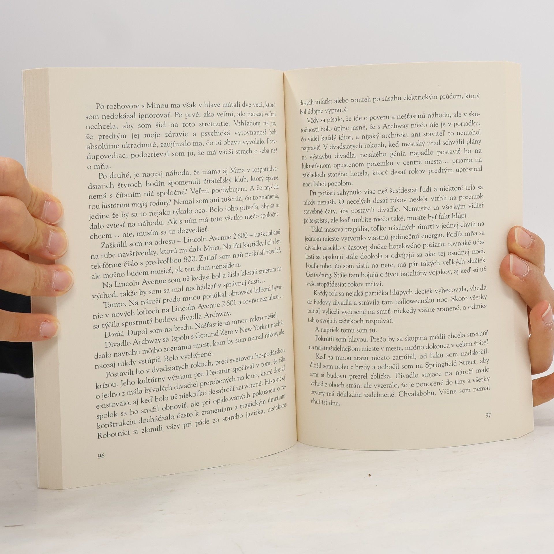 Stacey Kade Medzi nebom a zemou. Kráľovná duchov