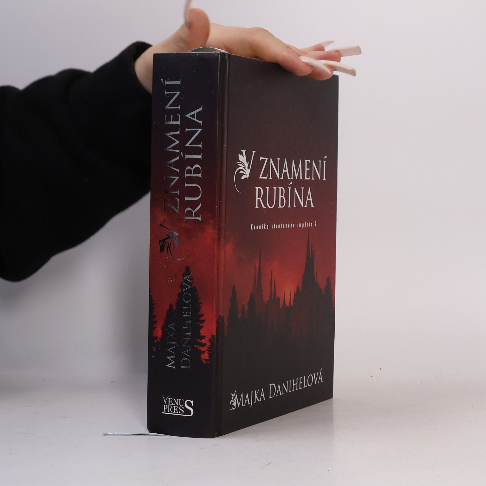 Danihelová Majka V znamení rubína