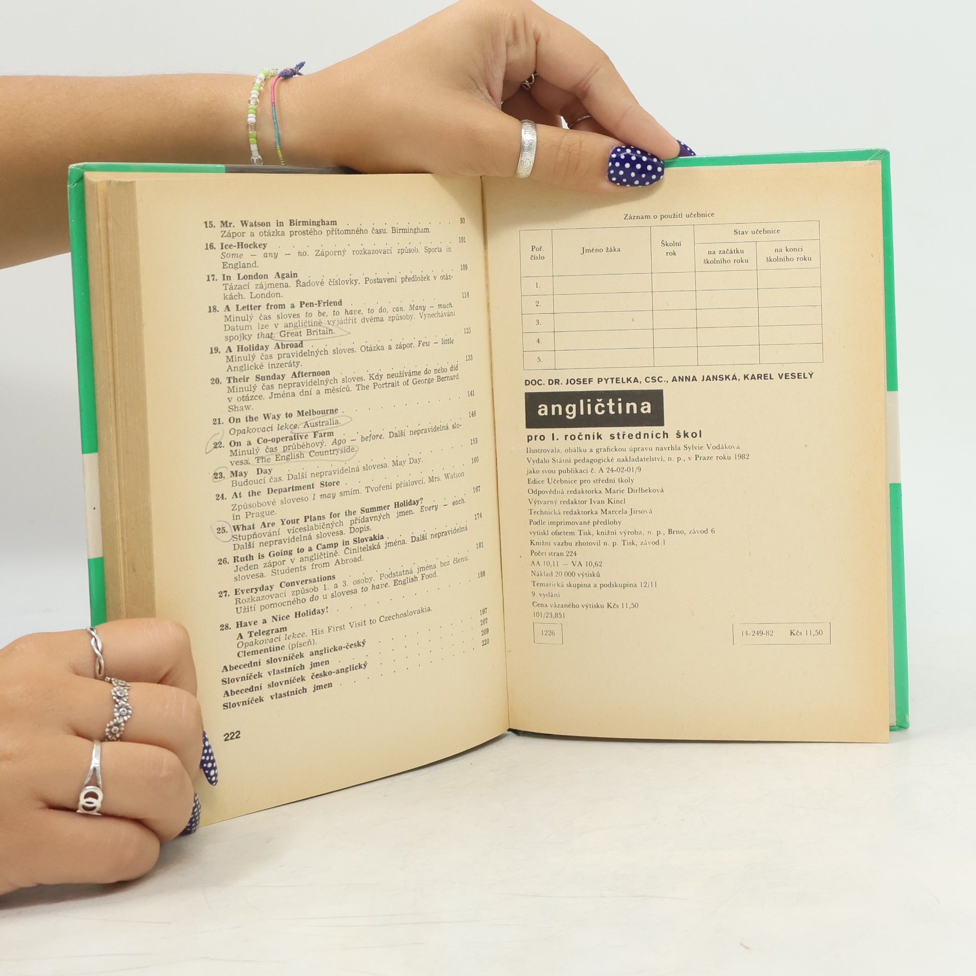 Autorenkollektiv Angličtina pro I. ročník středních škol