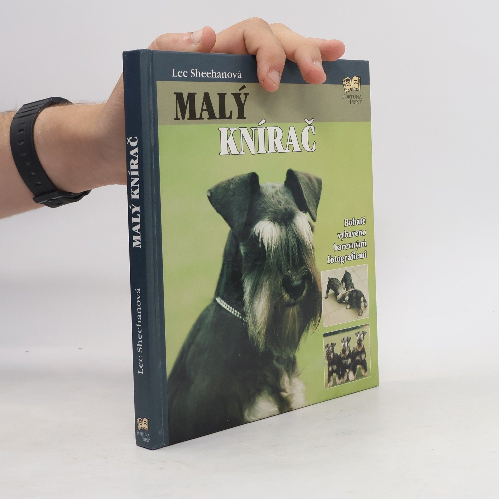 Lee Sheehan Malý knírač