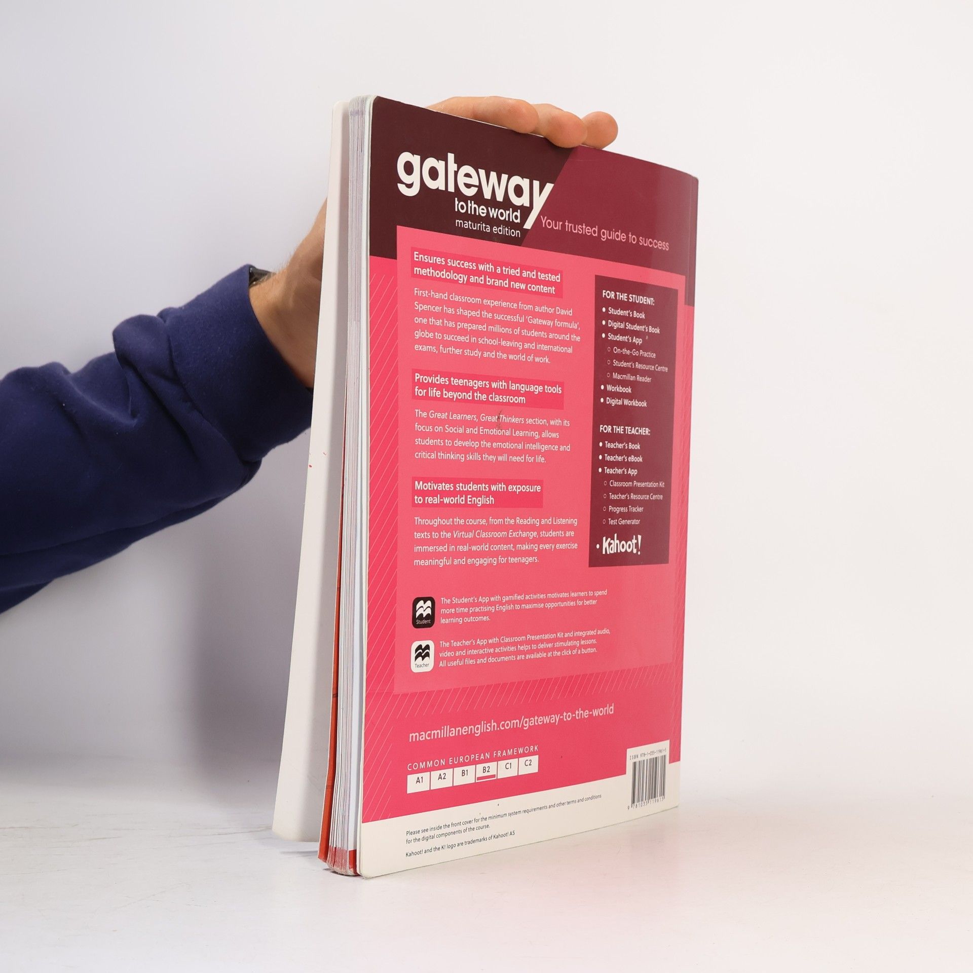 David Spencer Gateway to the World : Maturita Edition. B2. Student's book