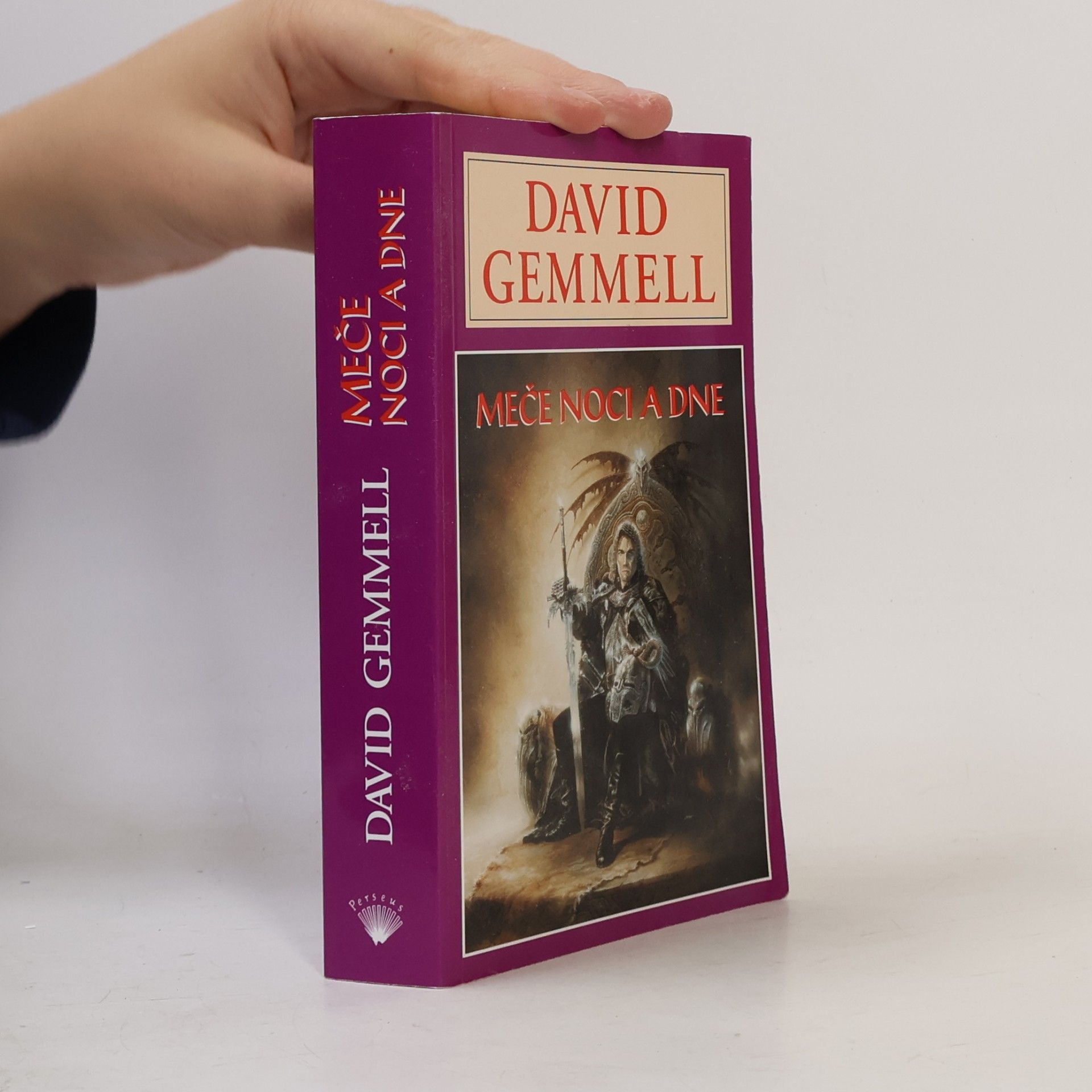 David Gemmell Meče noci a dne