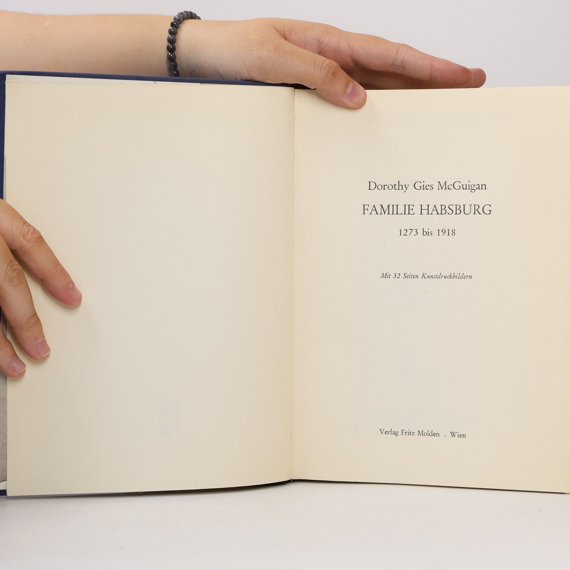 Dorothy G. MacGuigan Familie Habsburg