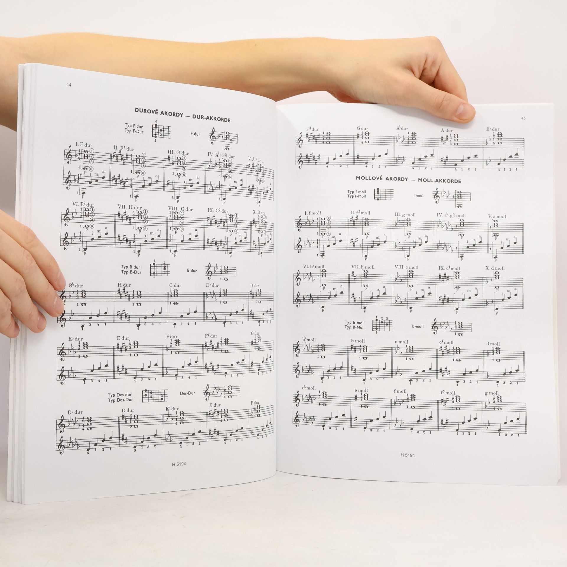 Bärenreiter Praha s.r.o Škola hry na kytaru