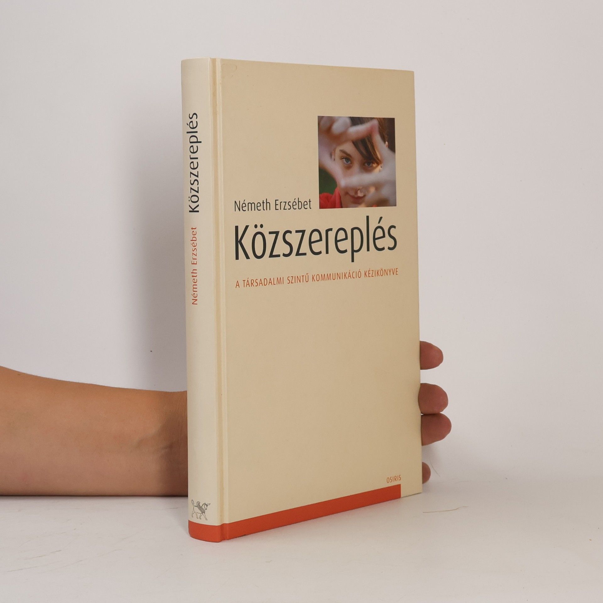 Közszereplés