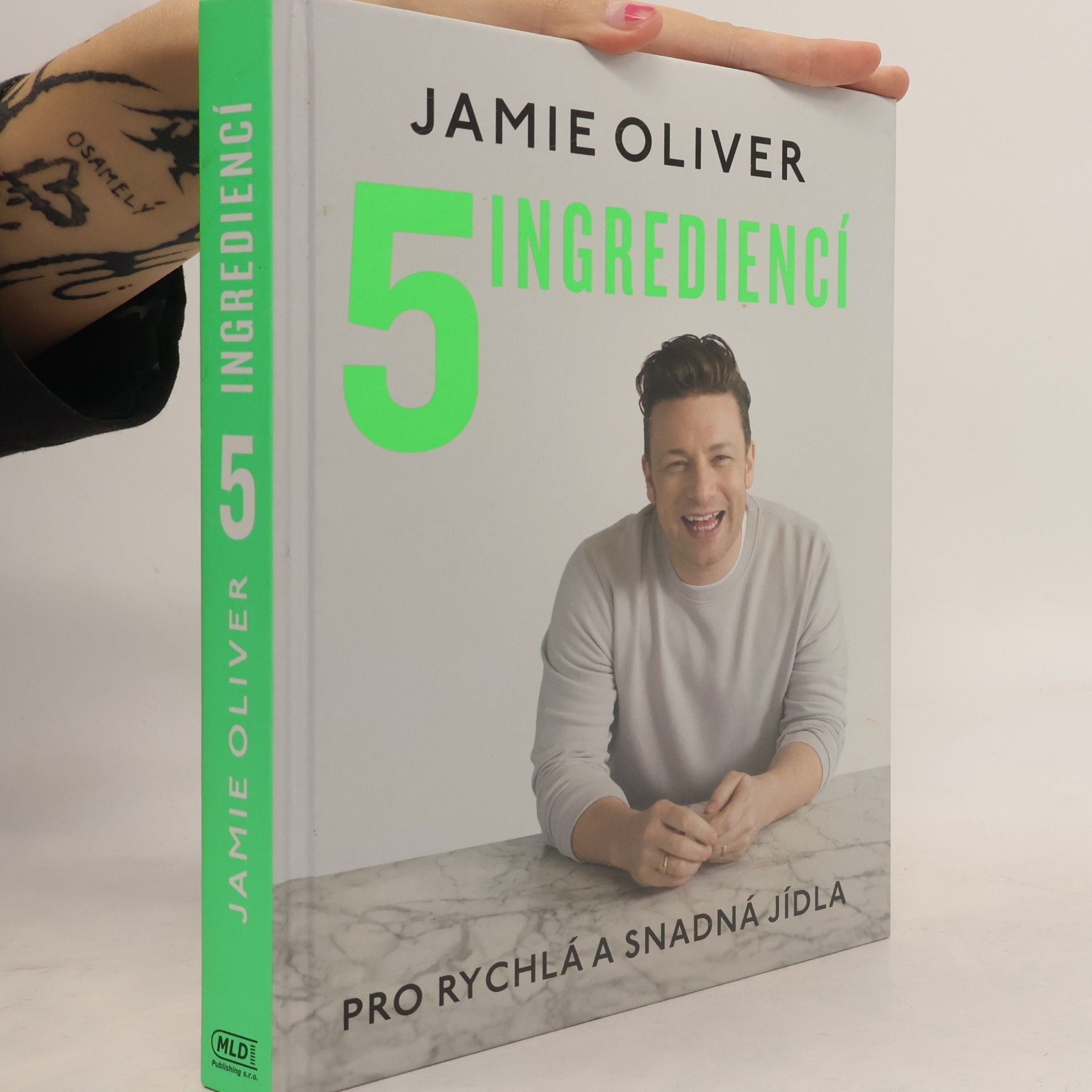 Paul Stuart 5 ingrediencí pro rychlá a snadná jídla